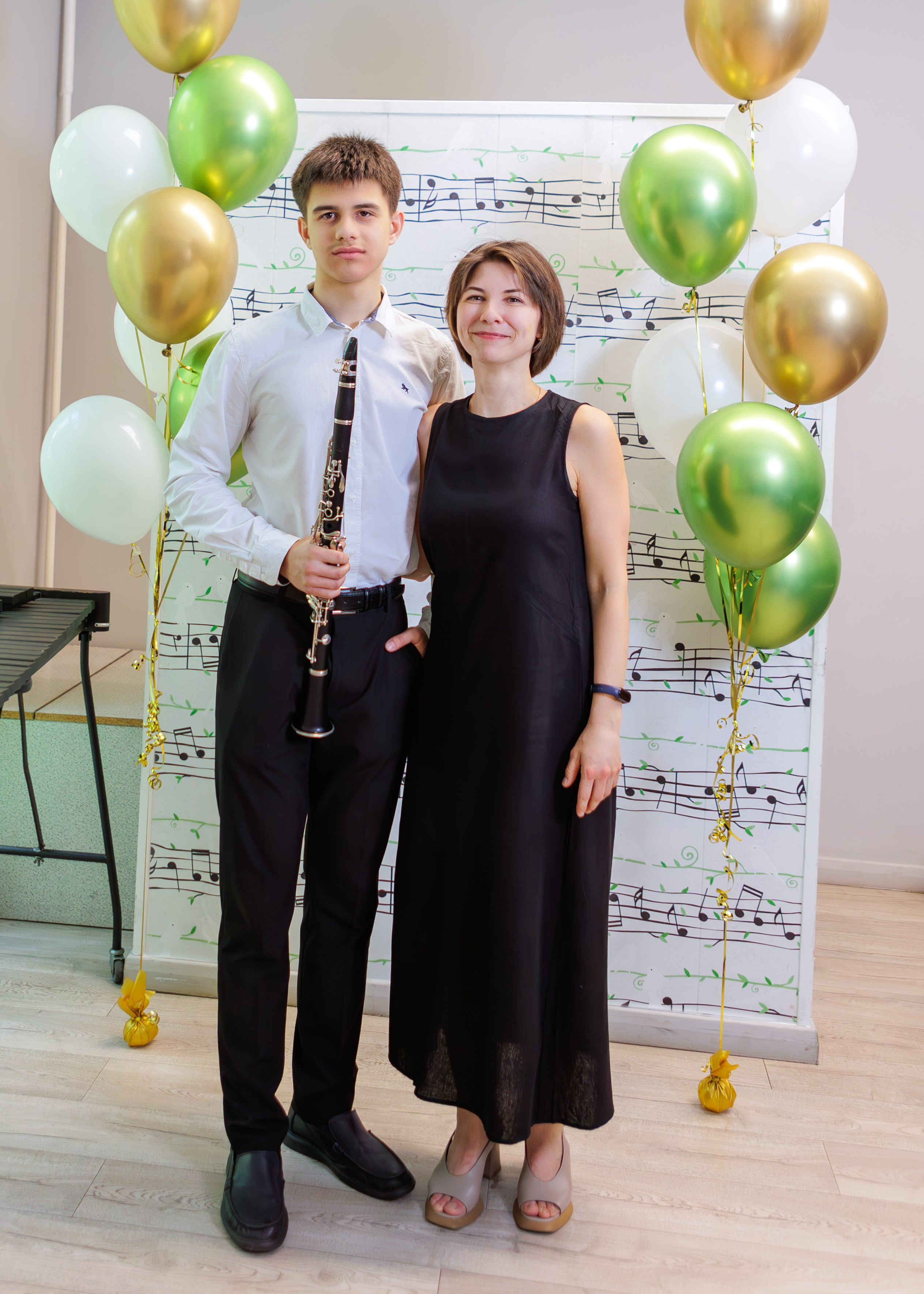 Вручение дипломов в Детской музыкальной школе имени Н. П. Будашкина. Выпускные альбомы и школьный фотограф в Подольске, Троицке, Щербинке, Москве и Московской области