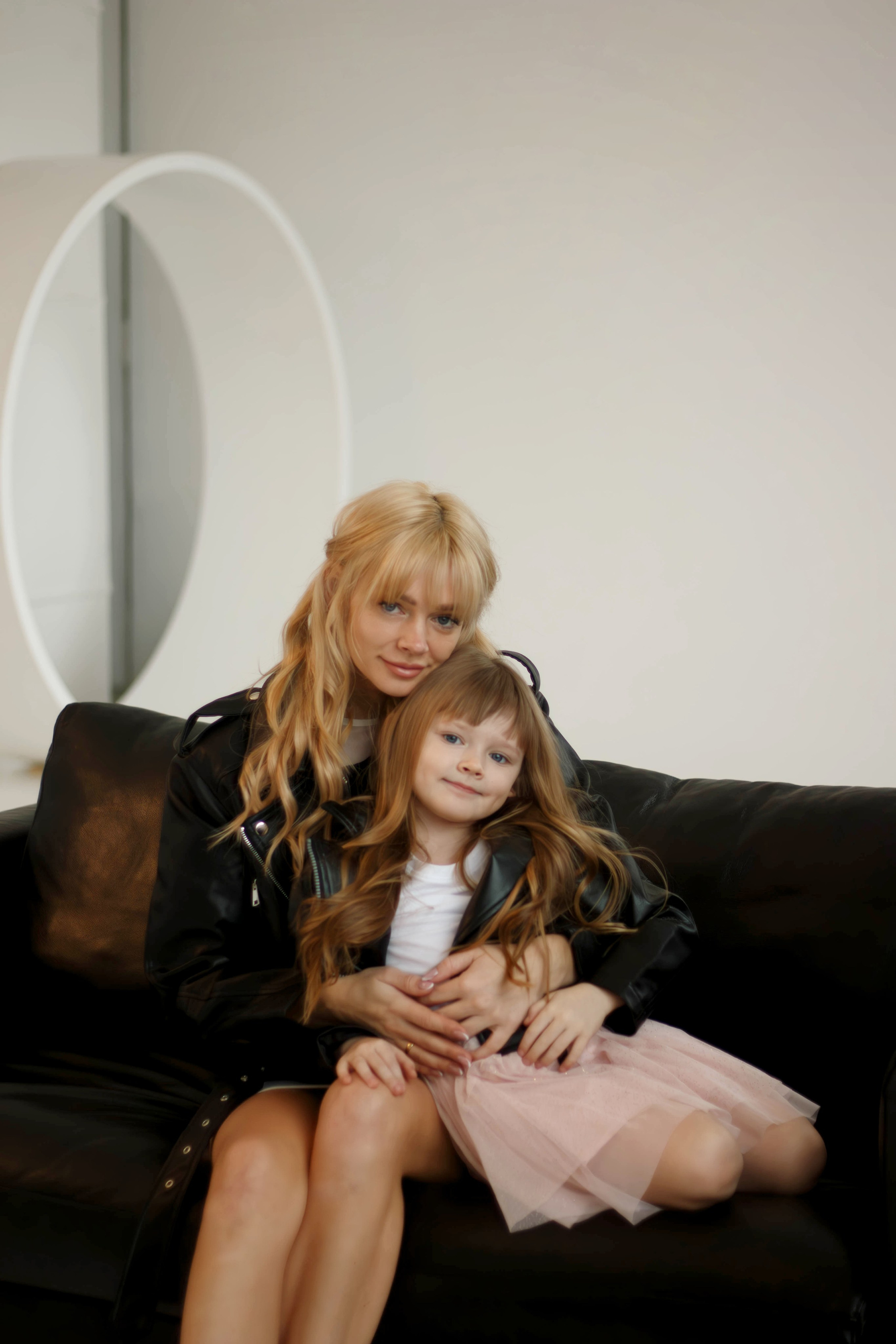 EVIJA&MILANA. Бережно сохраняю ваши чувства и истории на своих фотографиях