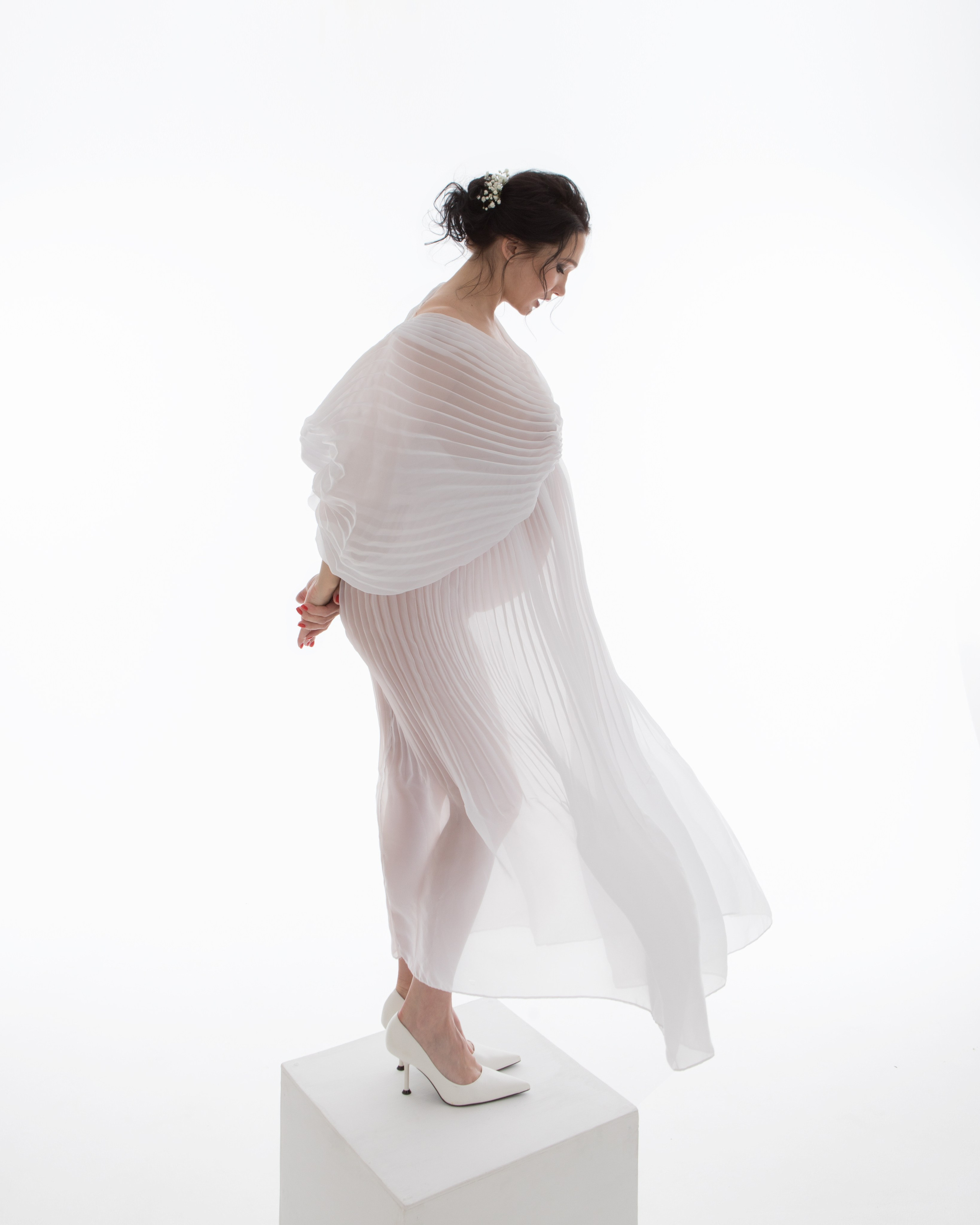 Циклорама. Фотограф беременности женский фотограф в Москве Оксана Донецкая