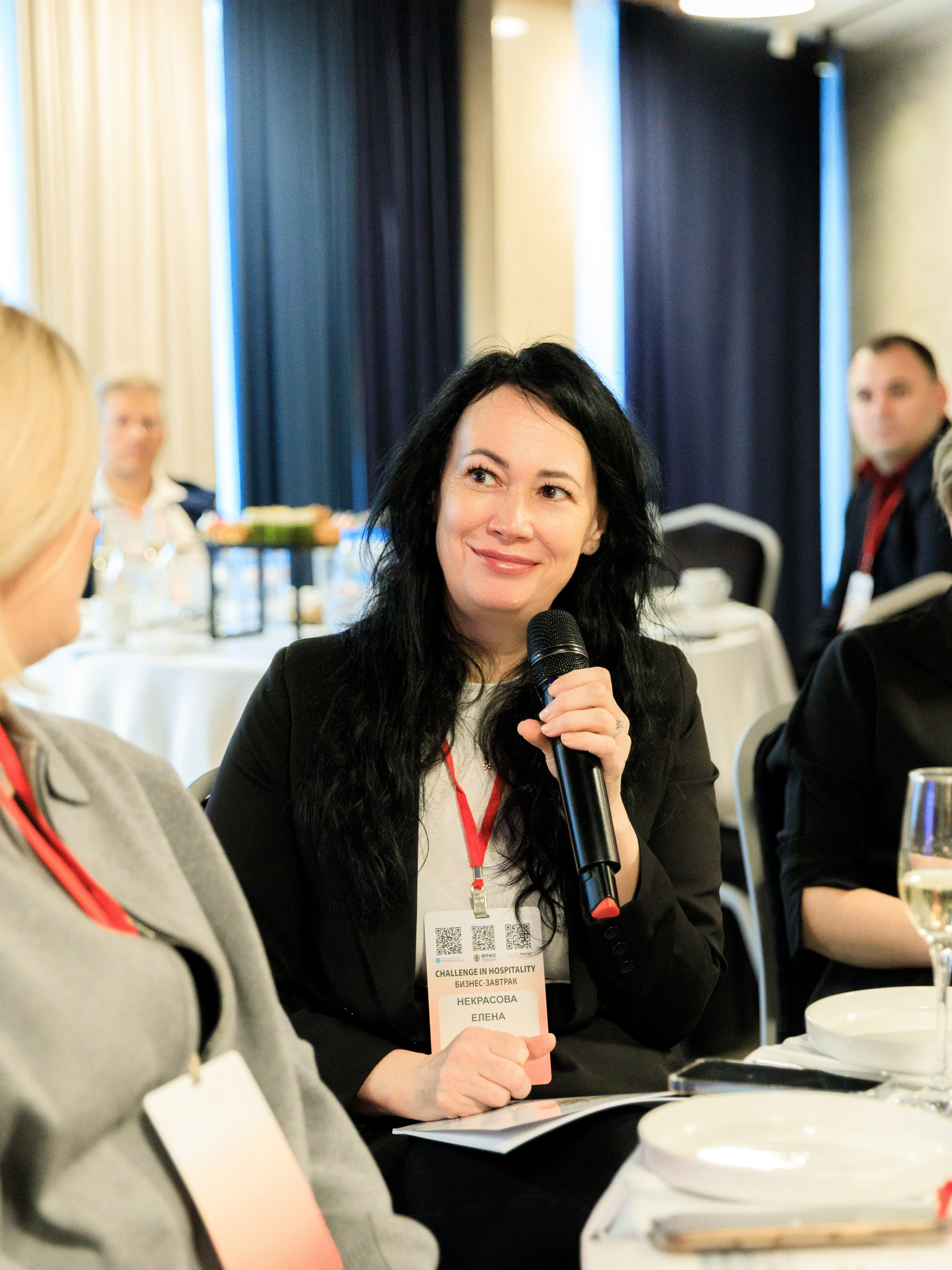 Встреча отельеров. DoubleTree by Hilton. Репортажный фотограф в Новосибирске Алена Помазунова