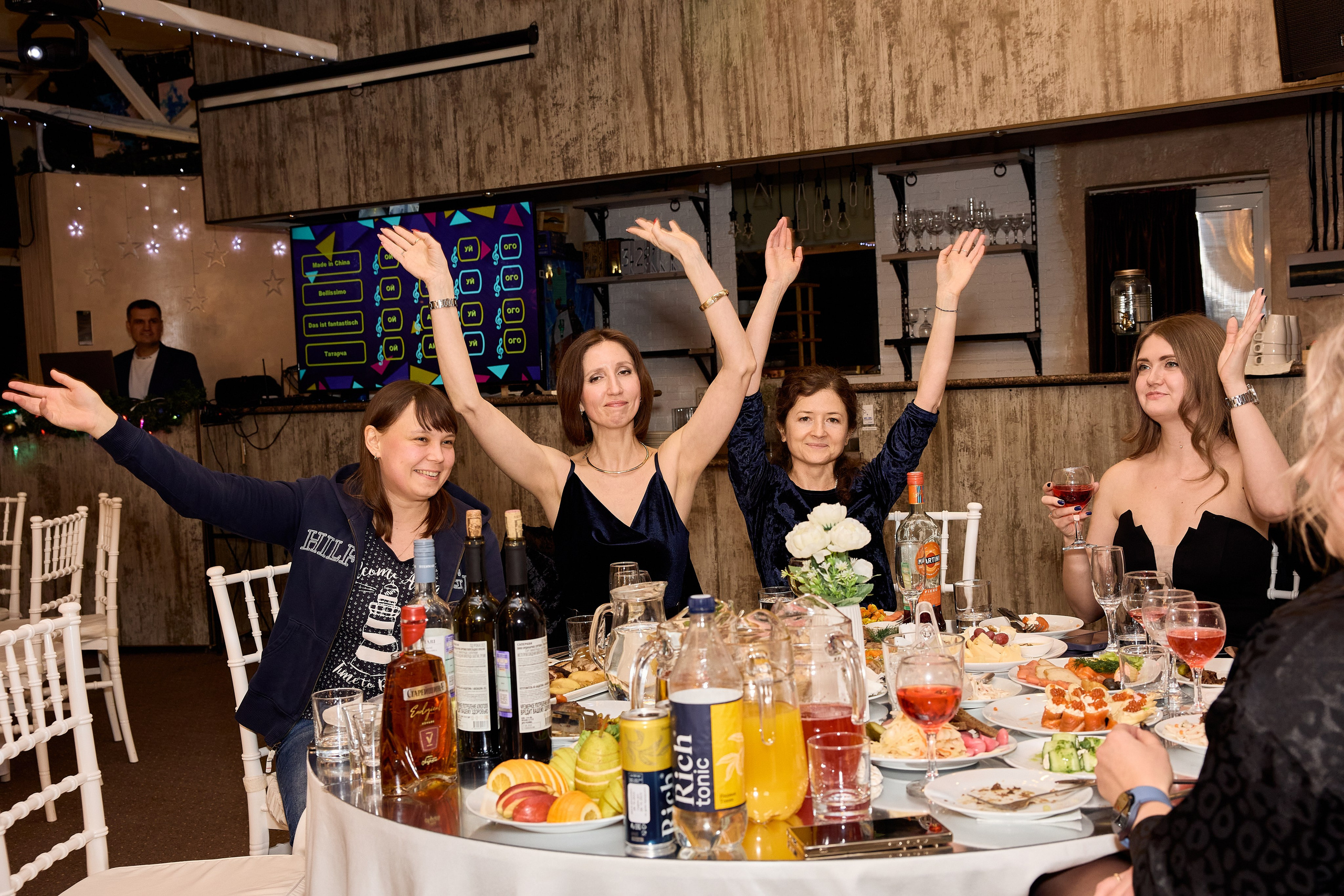 Новогодние корпоративы. Предметный и репортажный фотограф Алексей Кротов