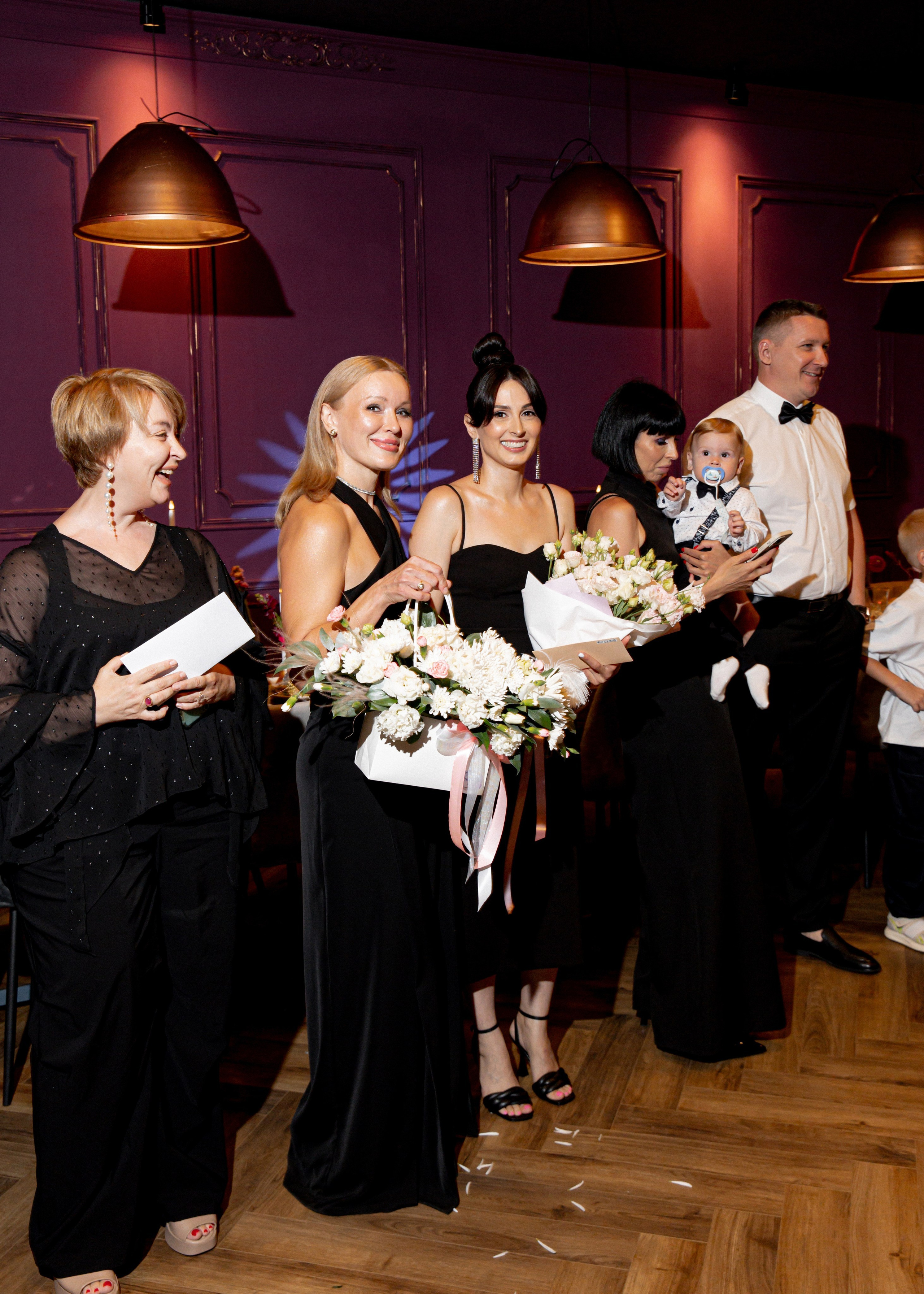 Профессиональная фото- видеосъемка на годовщину свадьбы в Краснодаре. Свадебный фотограф и видеограф Краснодар, Ростов, Сочи, Новороссийск