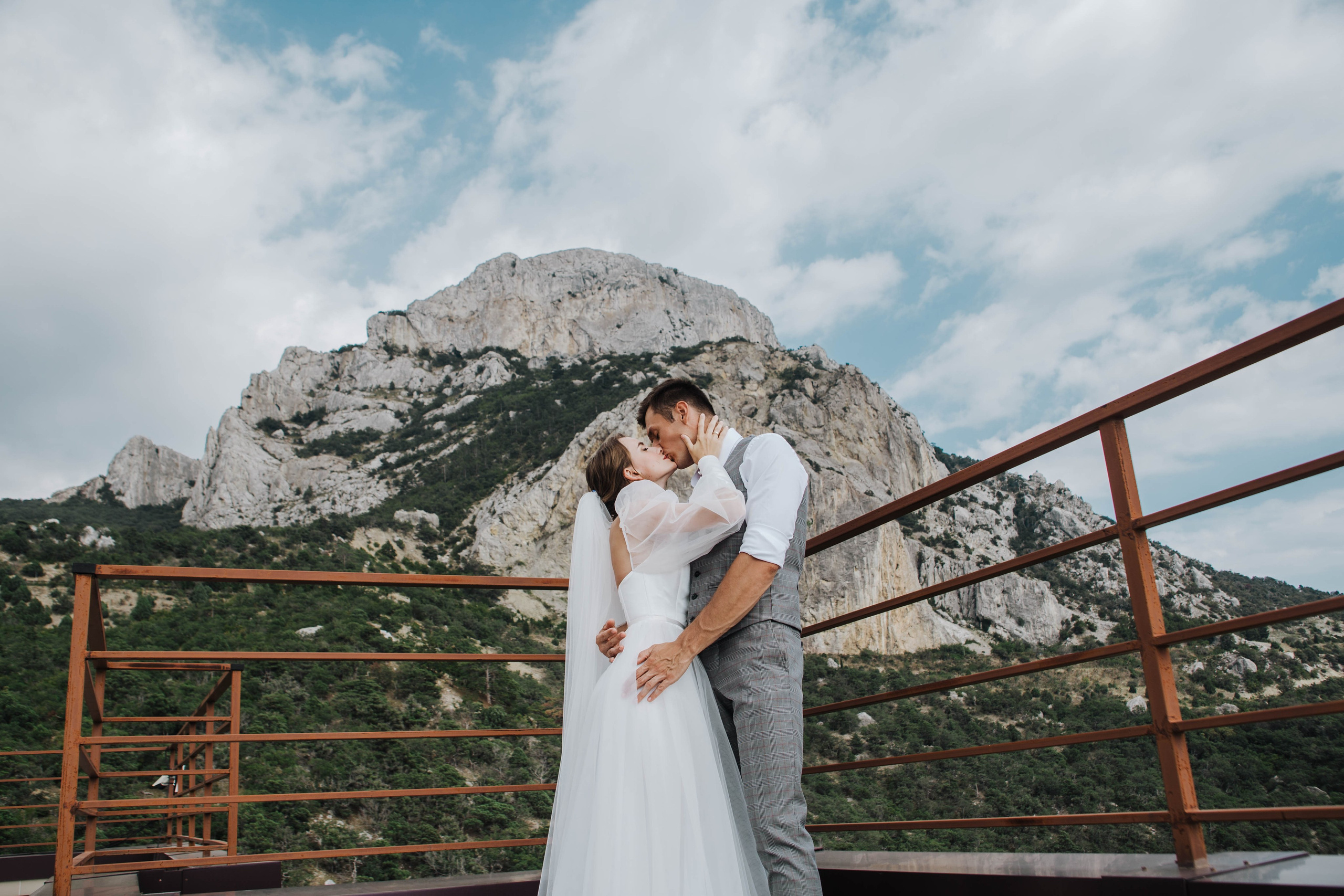 Екатерина & Иван. Свадебная фотосессия в Ласпи. Свадебный и контент фотограф в Севастополе и Крыму Марина Данилова