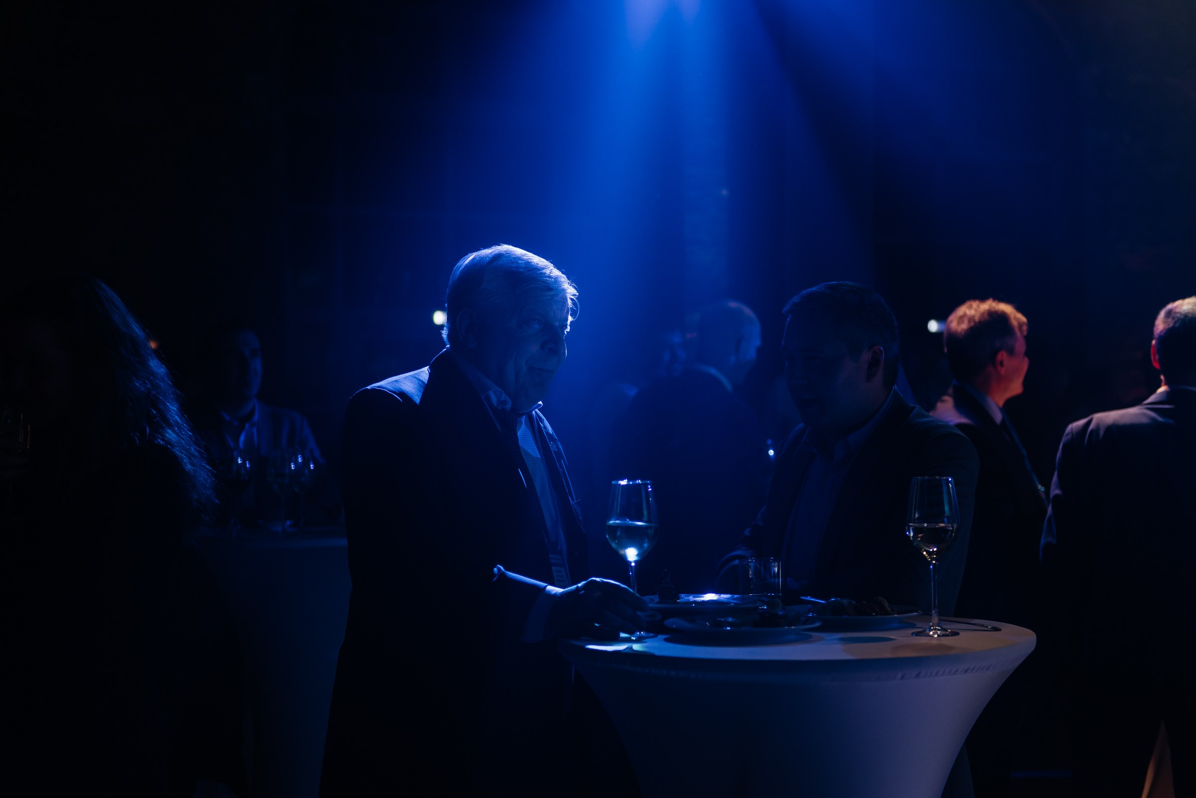 Репортажная фотосъёмка в Брусницын Холле. Свадебный фотограф в Санкт-Петербурге Венера Ахметова