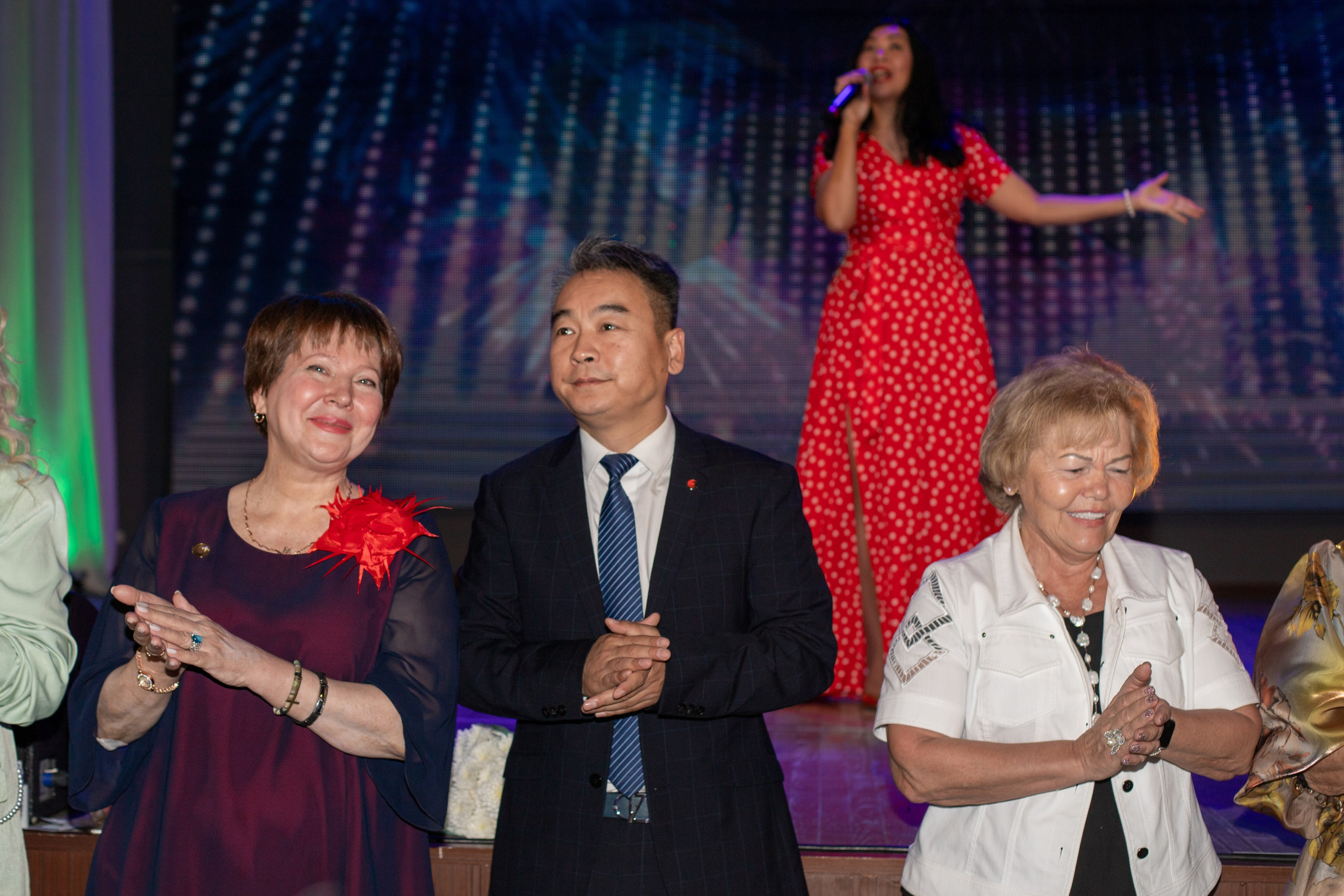 Fohow. Фотосессия под любой запрос в Красноярске. т+79237847111