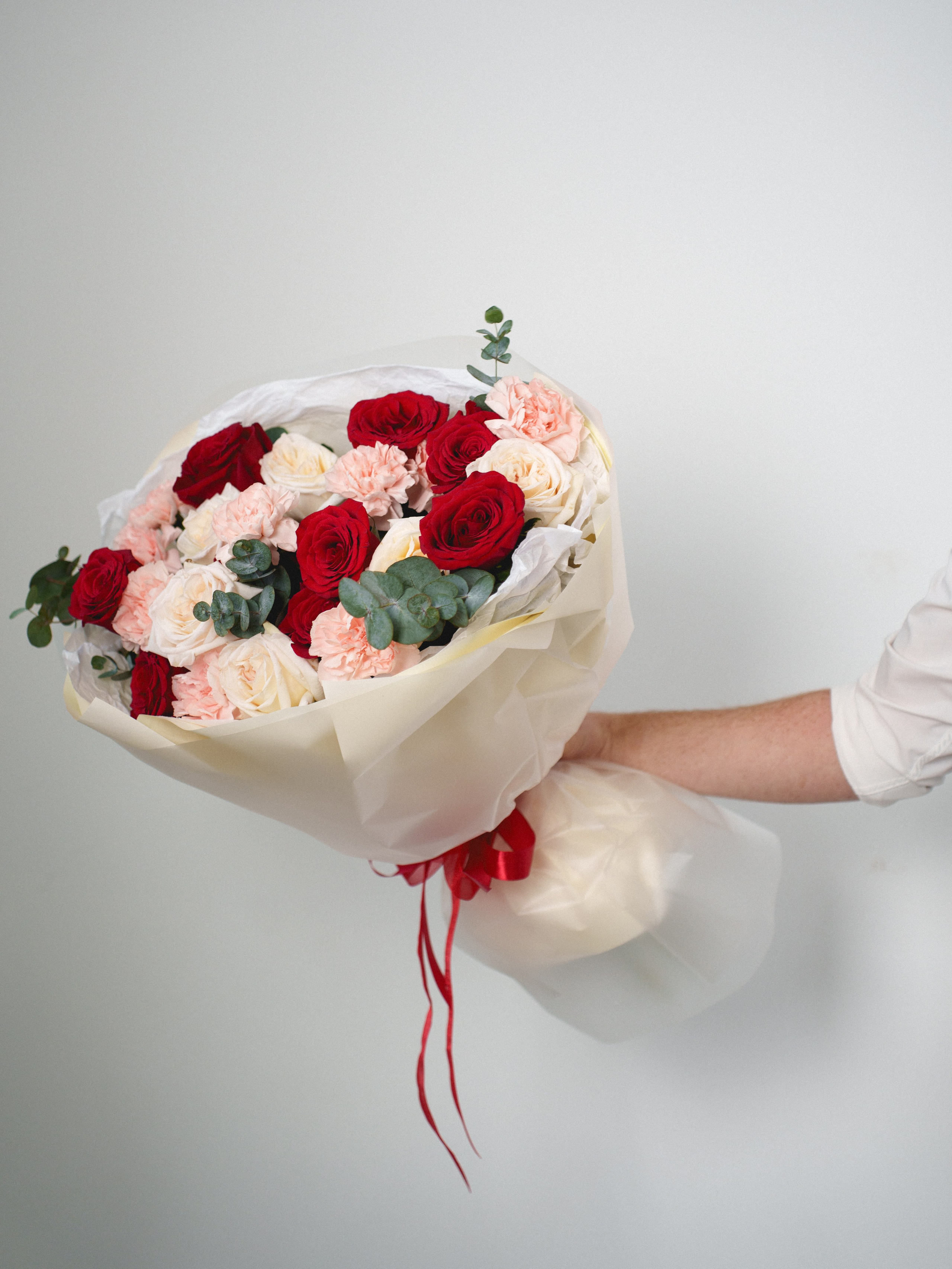 Цветы (контент к 14 февраля). Иван Упоров — фотограф, рилсмейкер чебоксары