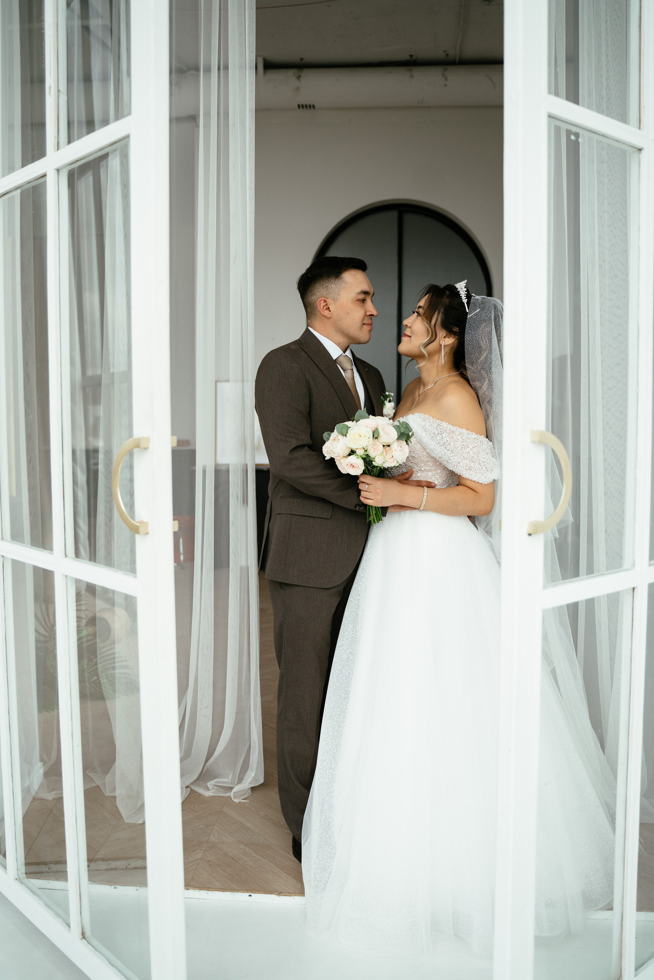 Ильнур и Динара. Свадебный день. Отбор. Кафе Ля делис. Семейный и свадебный фотограф Молодзяновская Елена