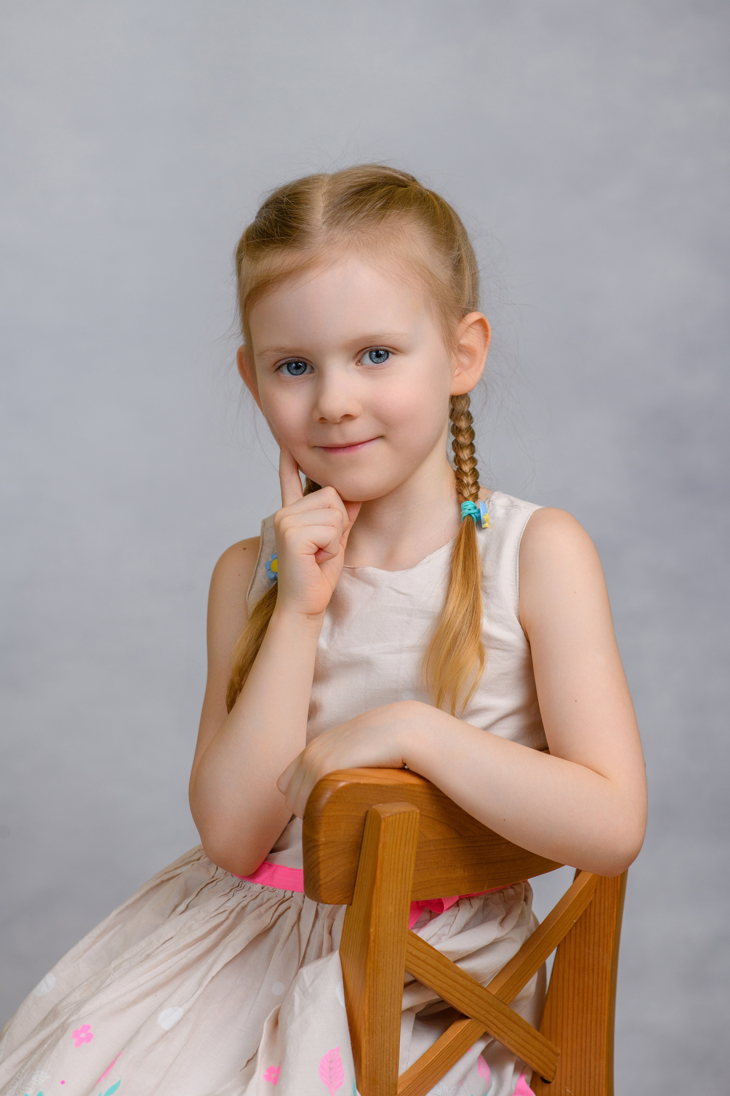 Детский сад. Портреты на фоне. Первенцева Елена. Школьный фотограф в Москве и МО