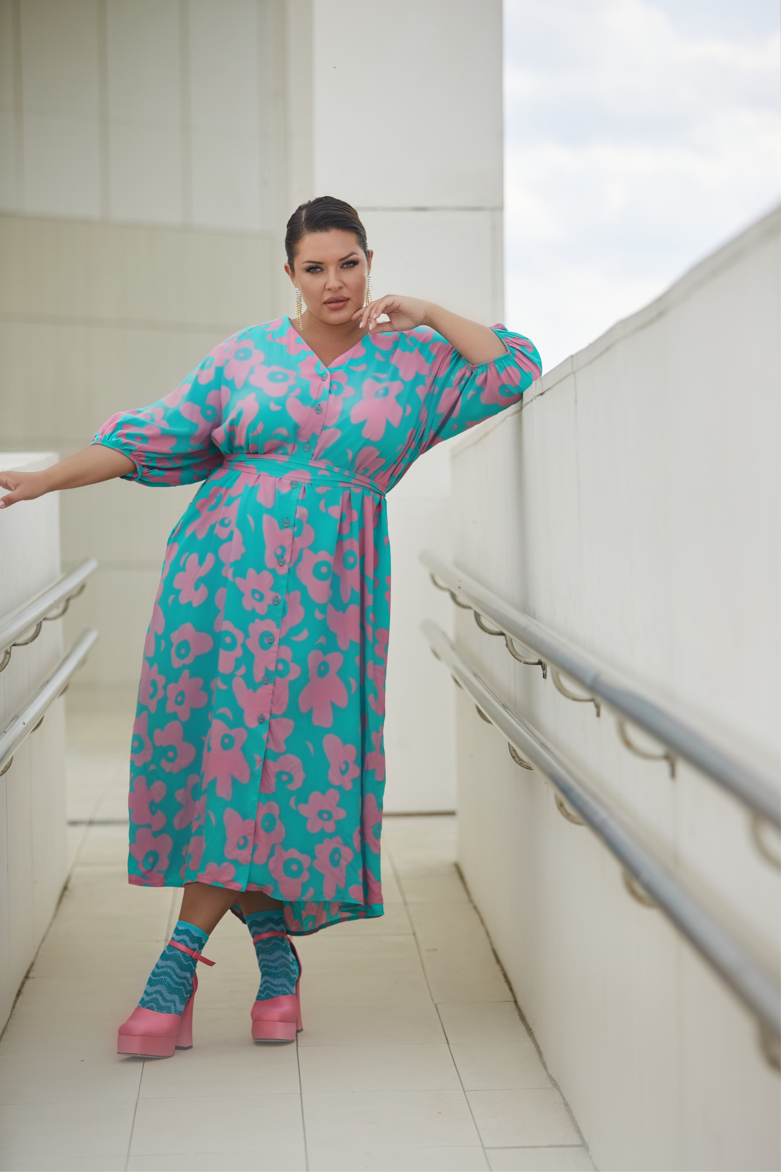 Элеонора, 52-54, 170 см. KED Production — продакшн из СПб. Создаём фото, видео и контент, который помогает брендам и селлерам продавать больше