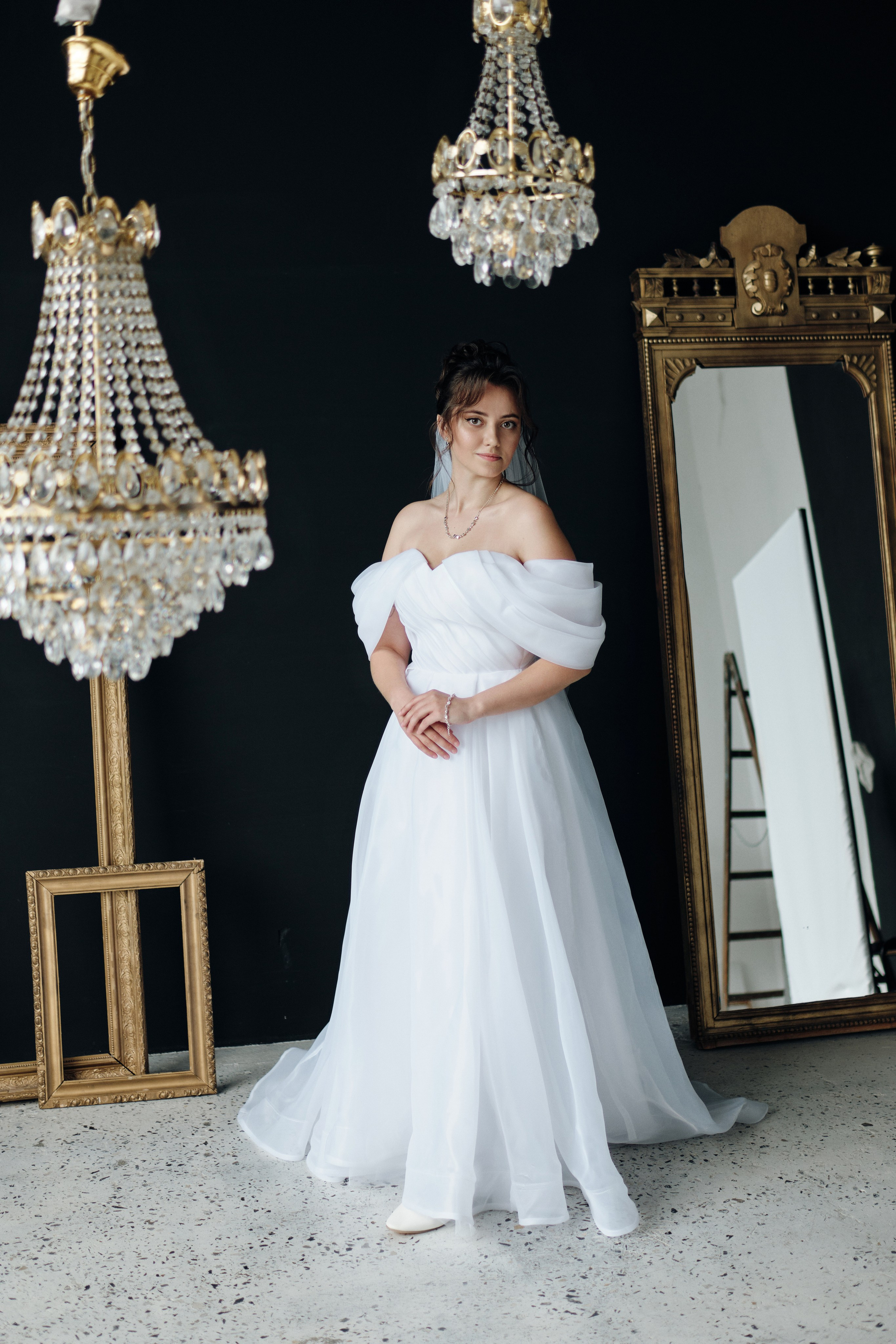 Свадебная фотосессия в СПб в студии. Семейные и свадебные фотосессии в СПб, в студии, на улице, на природе