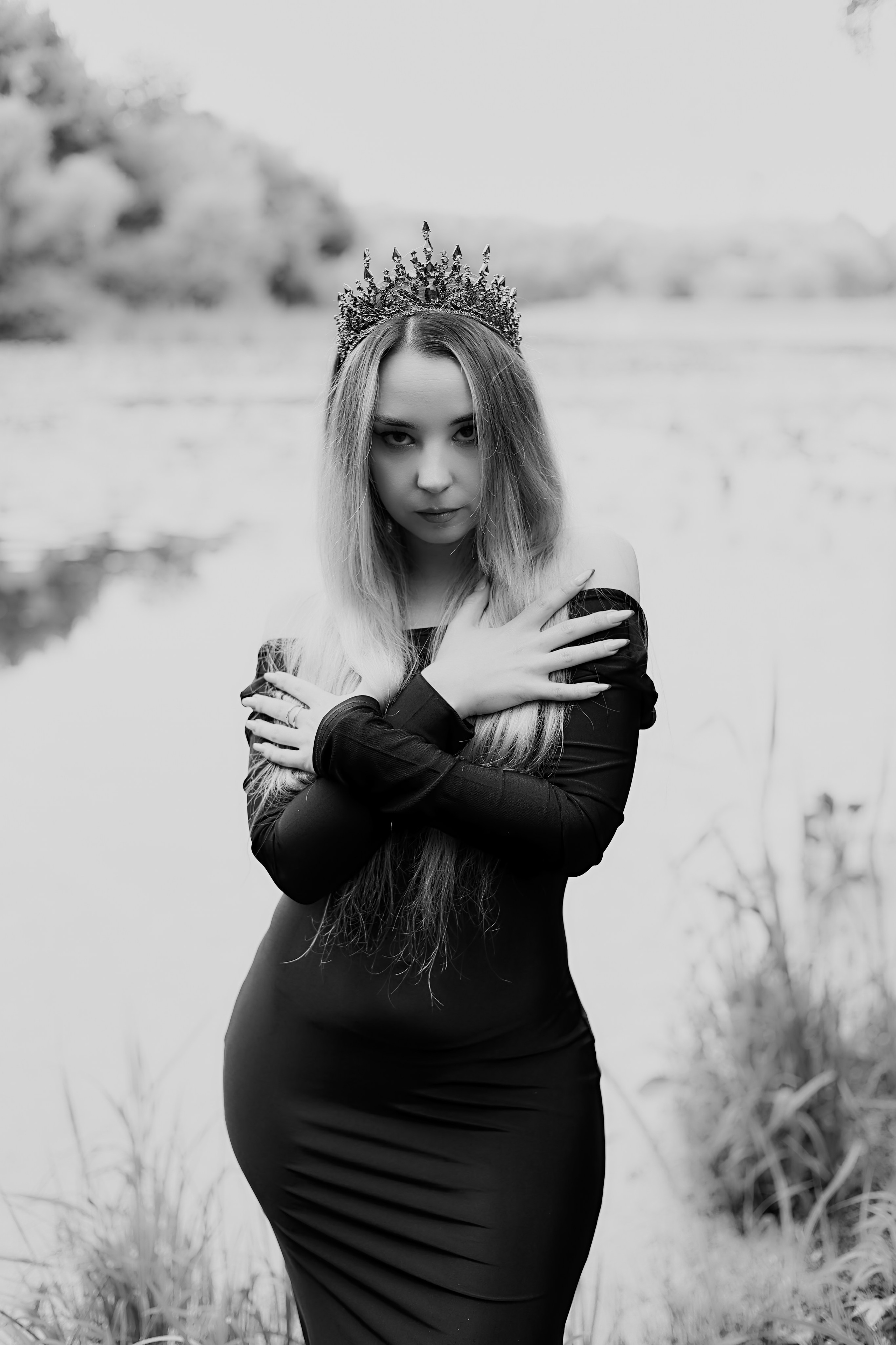 Инна в черном. Фотограф в Москве и Московской области Юлия Паршикова
