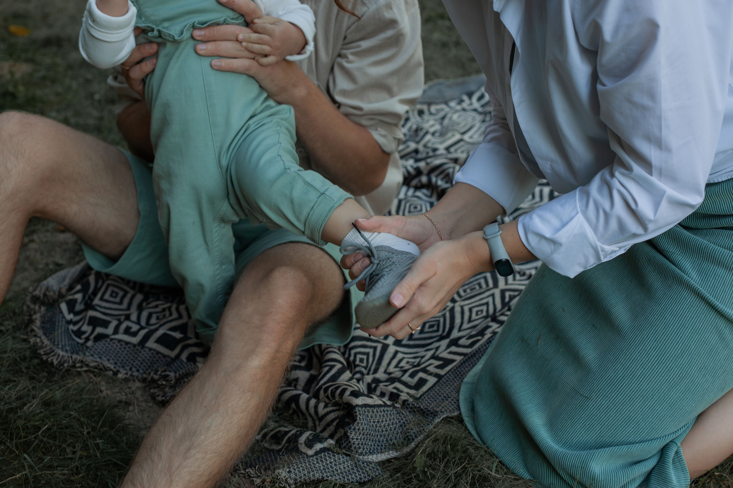 Семейная прогулка в парке. Фотограф видеограф Ольга Василевская