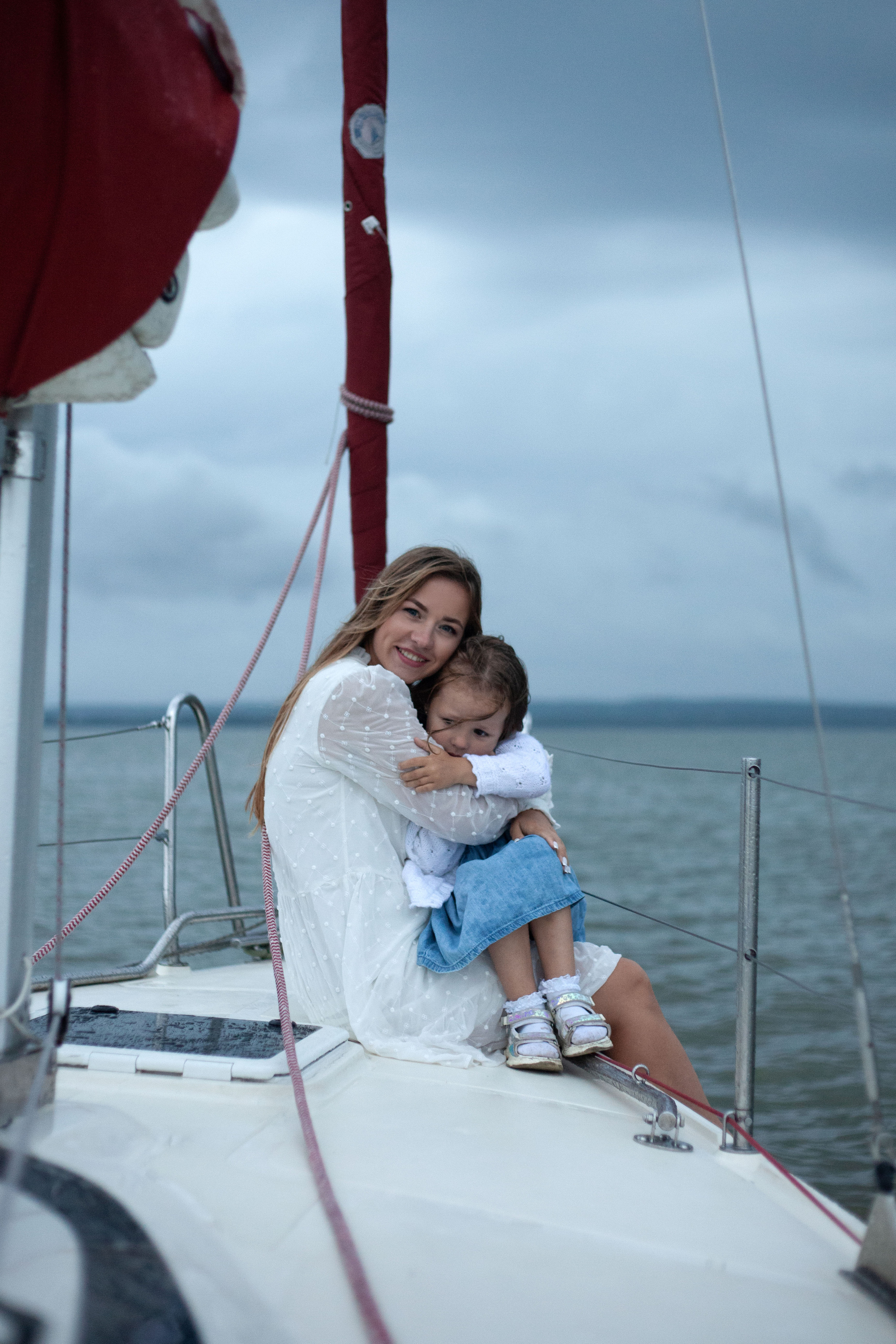 Семейная фотосессия на яхте. Фотограф видеограф Ольга Василевская