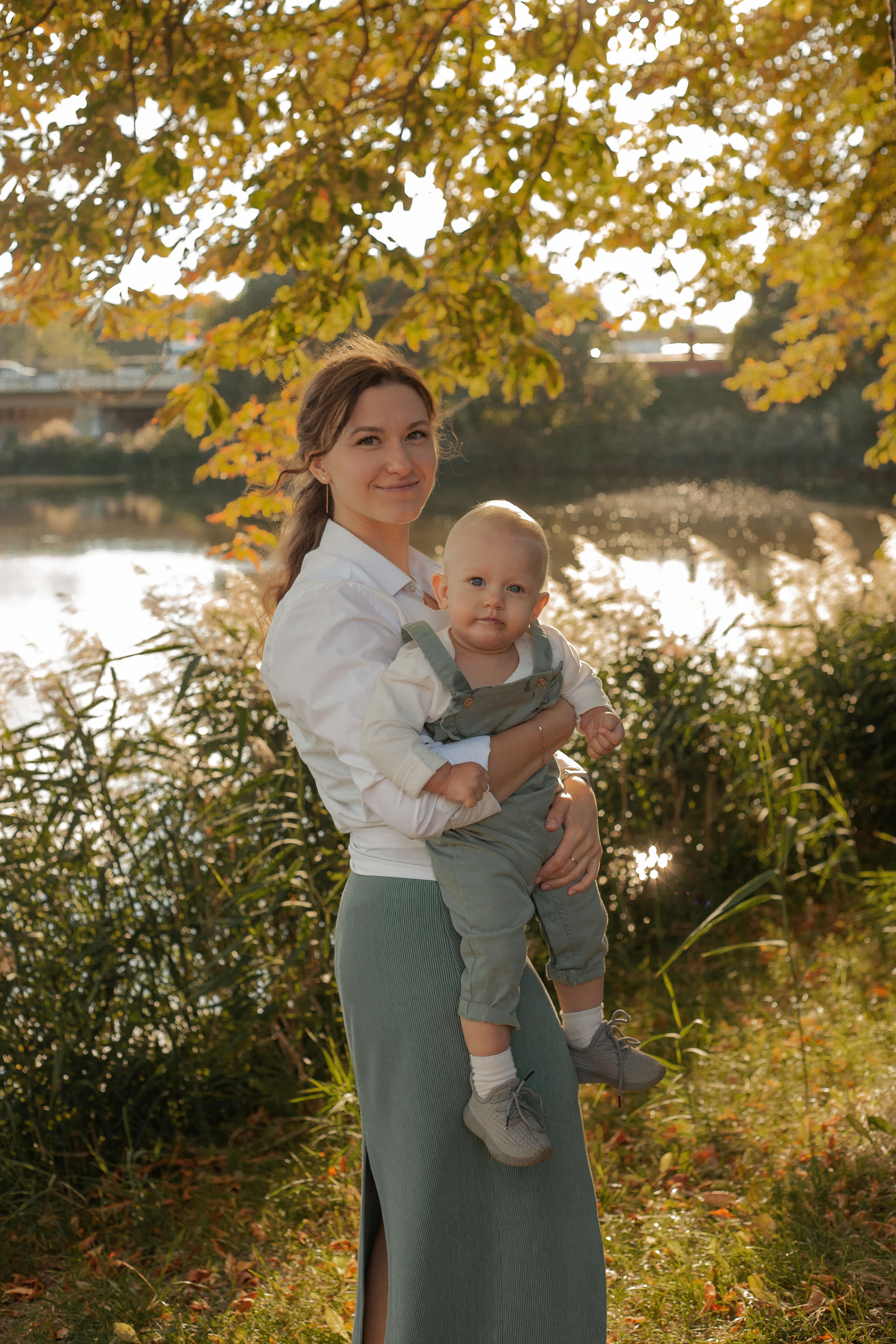 Семейная прогулка в парке. Фотограф видеограф Ольга Василевская