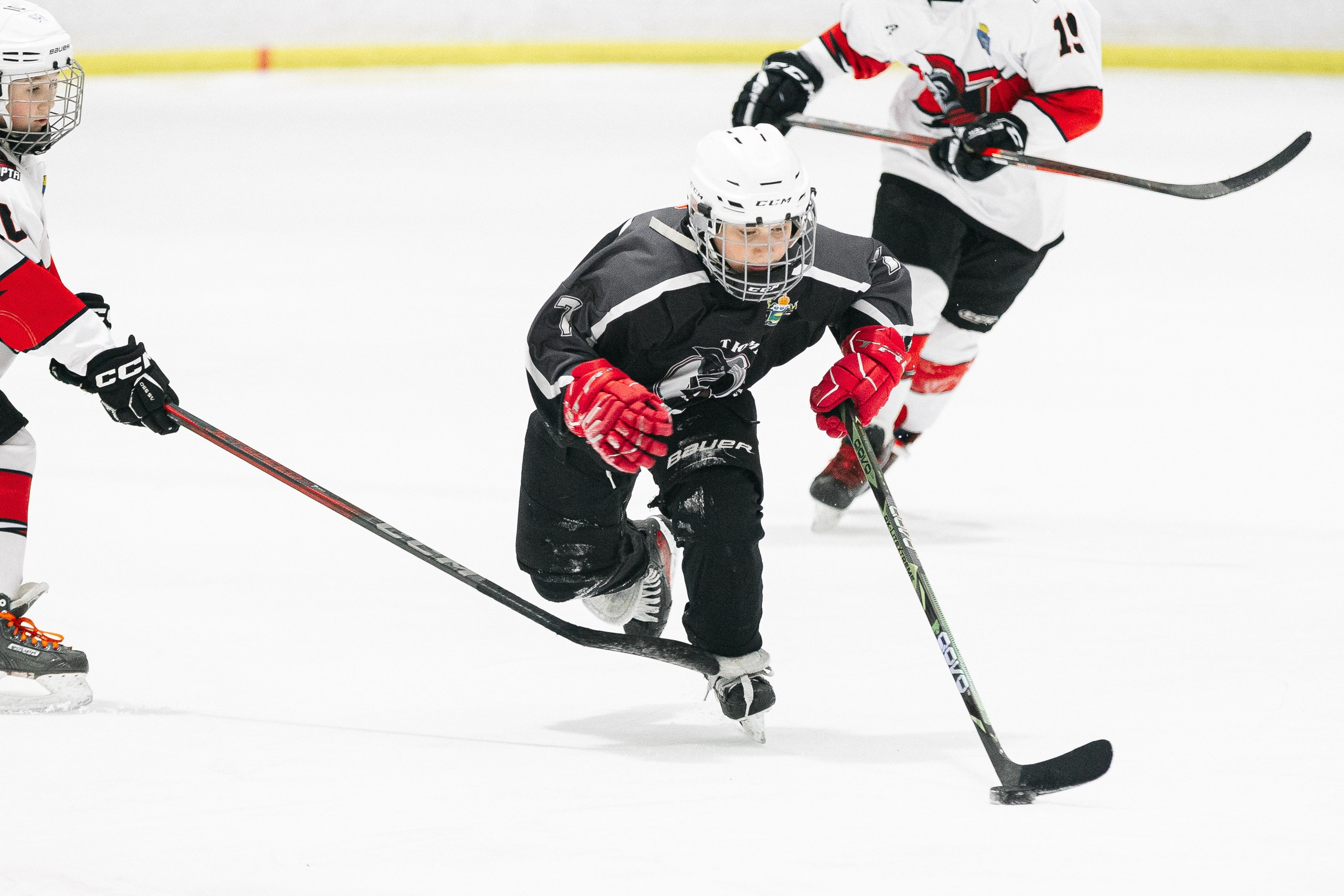 Первенство Тюмени по хоккею. MIG — студия спортивной фотографии Михаила Голянского
