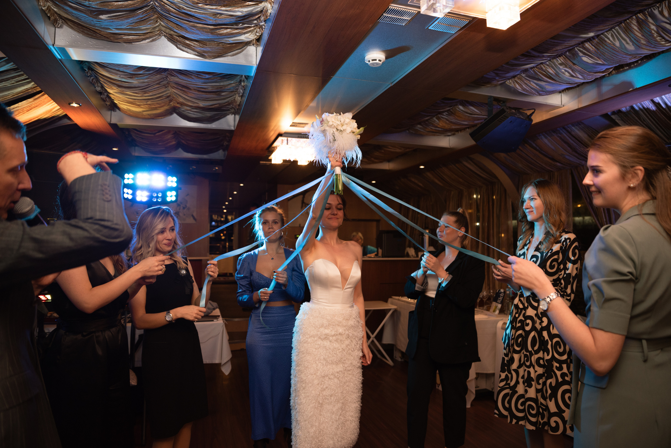 Лиза и Лёша. Ведущий на свадьбу в Москве Зубков Алексей