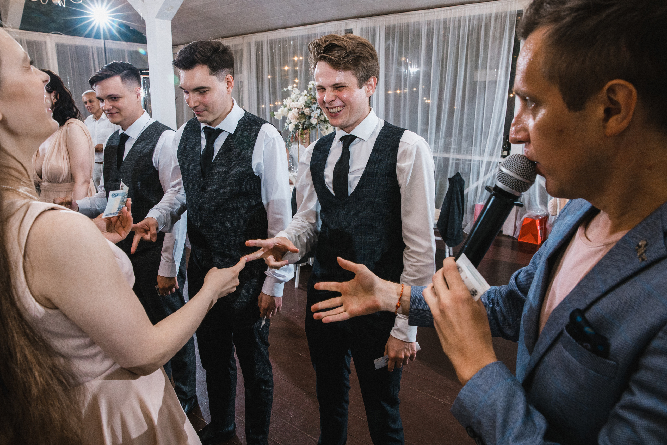 Надя и Юра. Ведущий на свадьбу в Москве Зубков Алексей