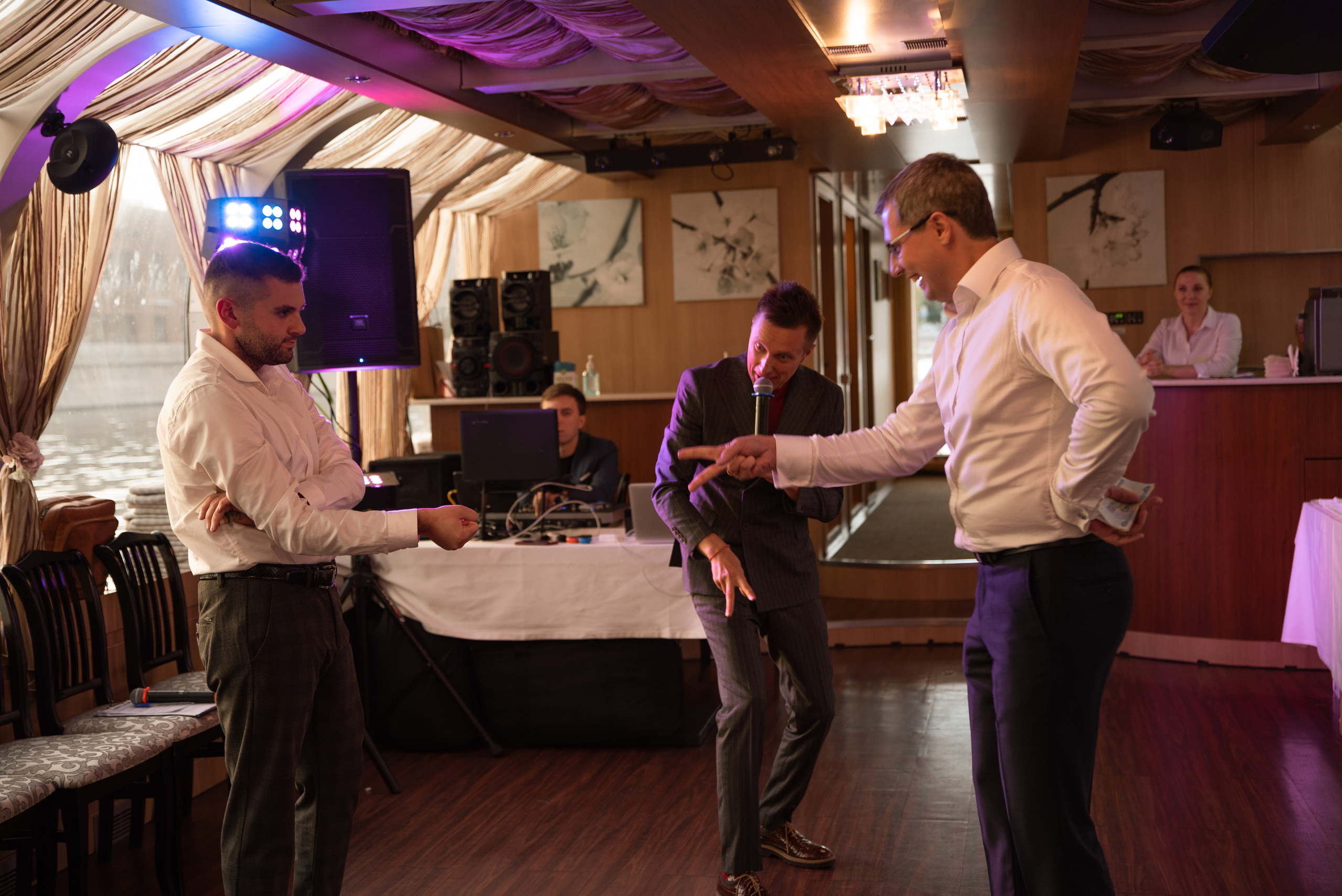 Лиза и Лёша. Ведущий на свадьбу в Москве Зубков Алексей