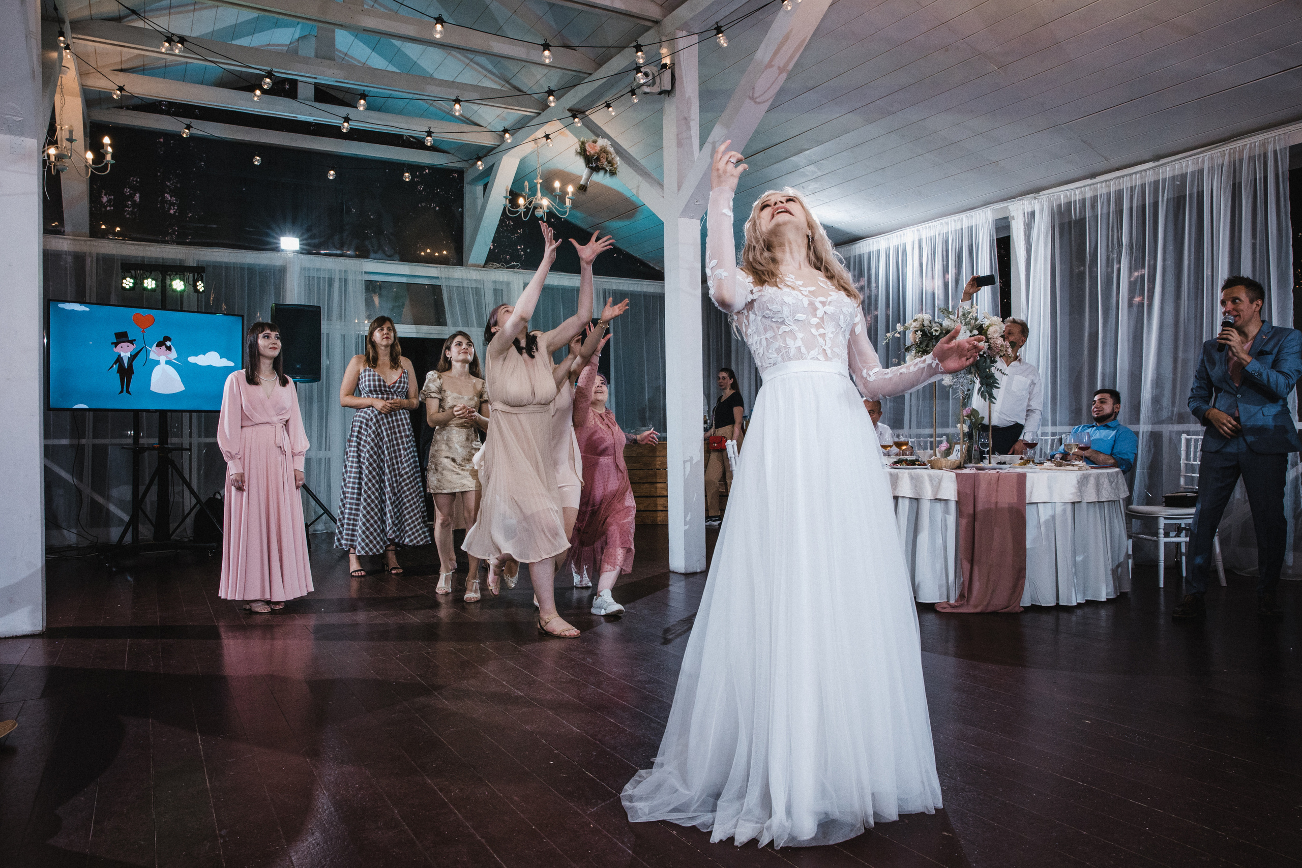 Надя и Юра. Ведущий на свадьбу в Москве Зубков Алексей