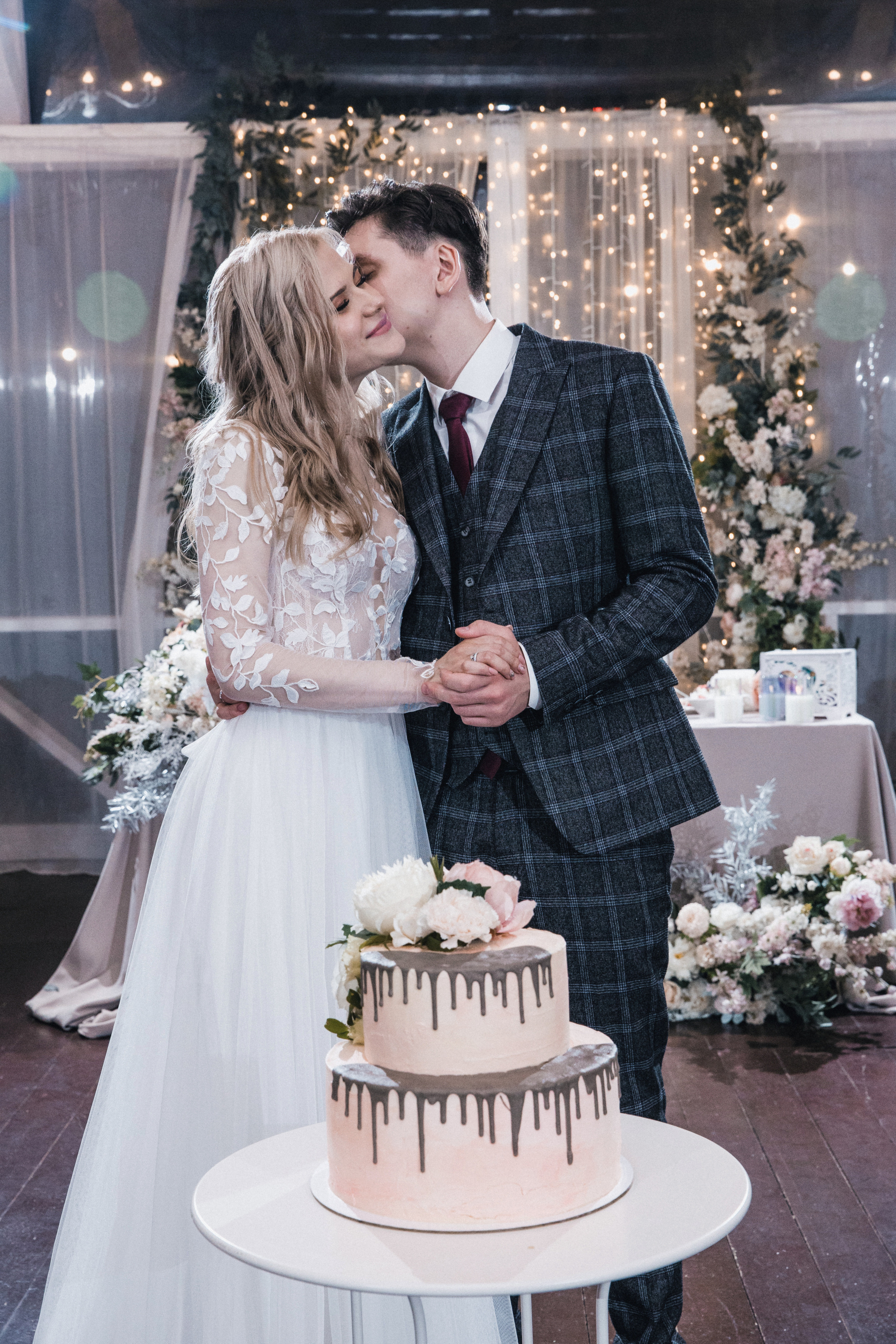 Надя и Юра. Ведущий на свадьбу в Москве Зубков Алексей