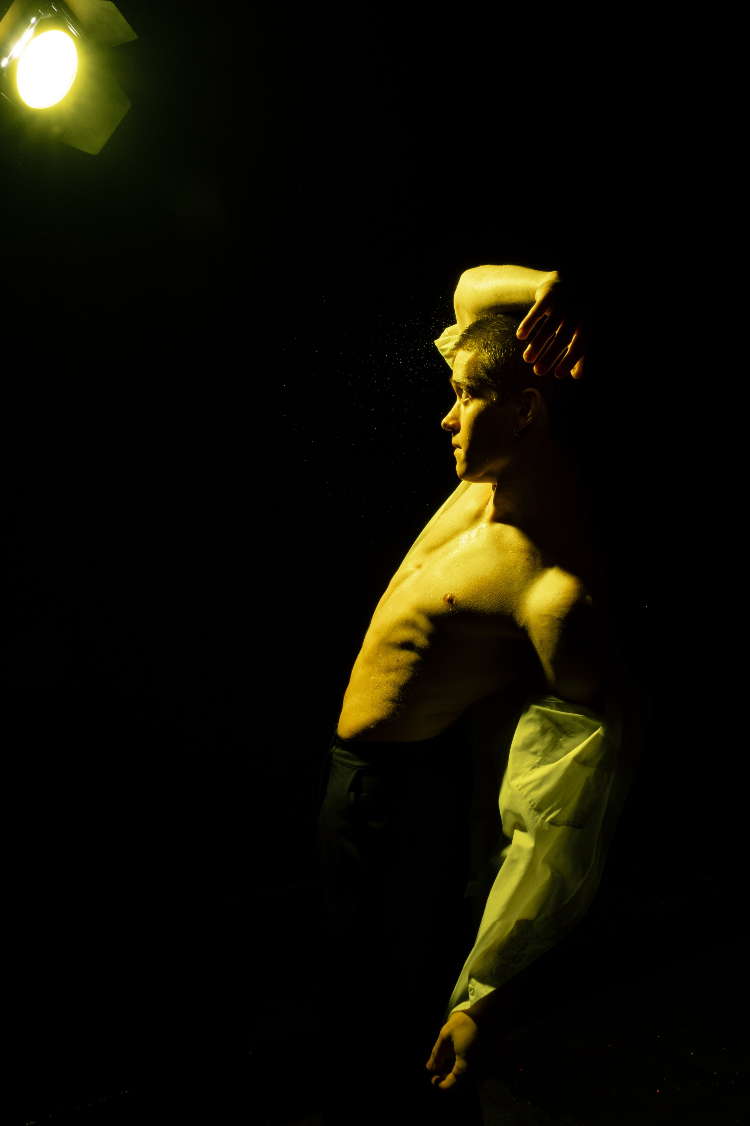 Разрываем душу под дождем. Мари — фотограф и видеограф из Москвы