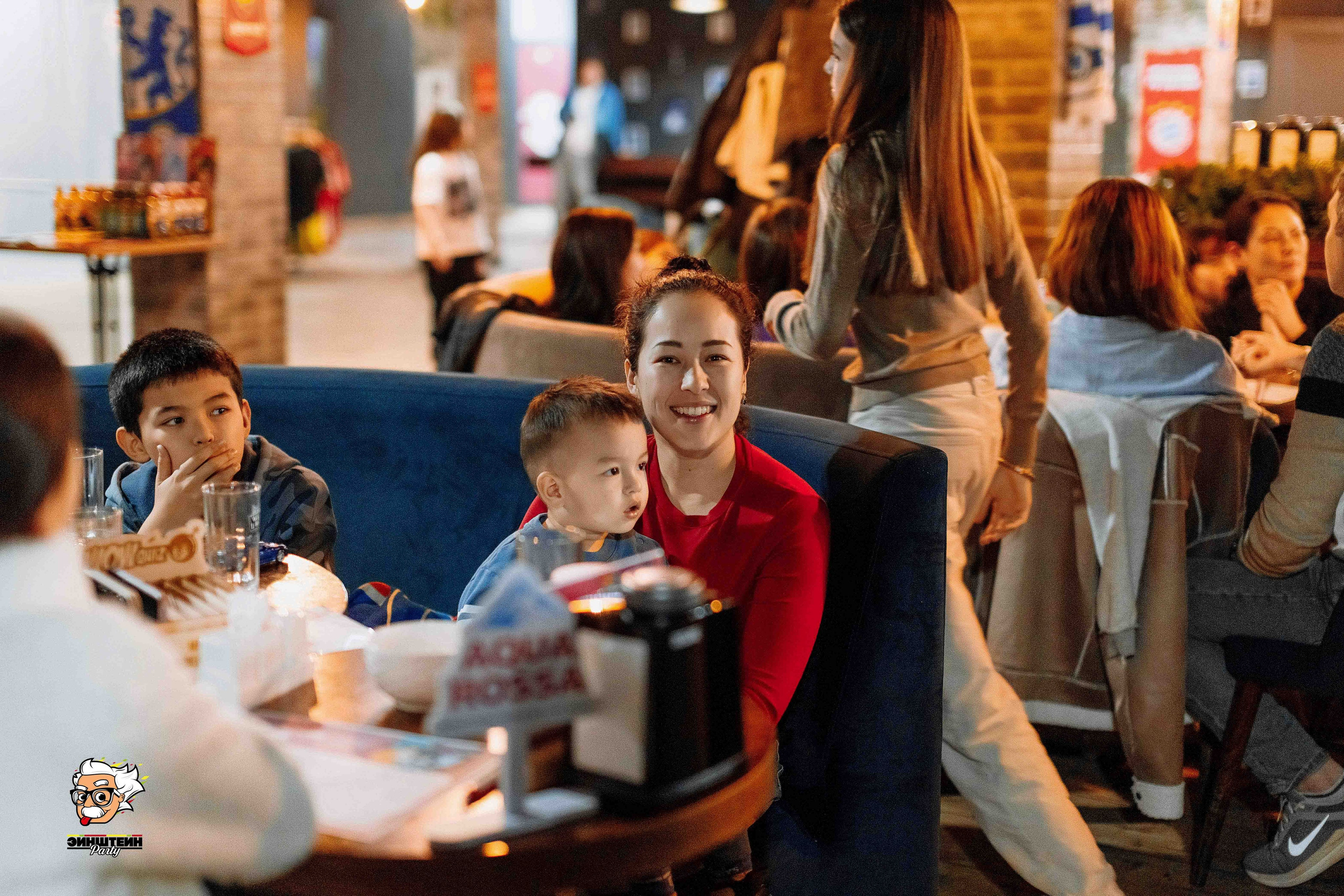 Эйнштейн Party