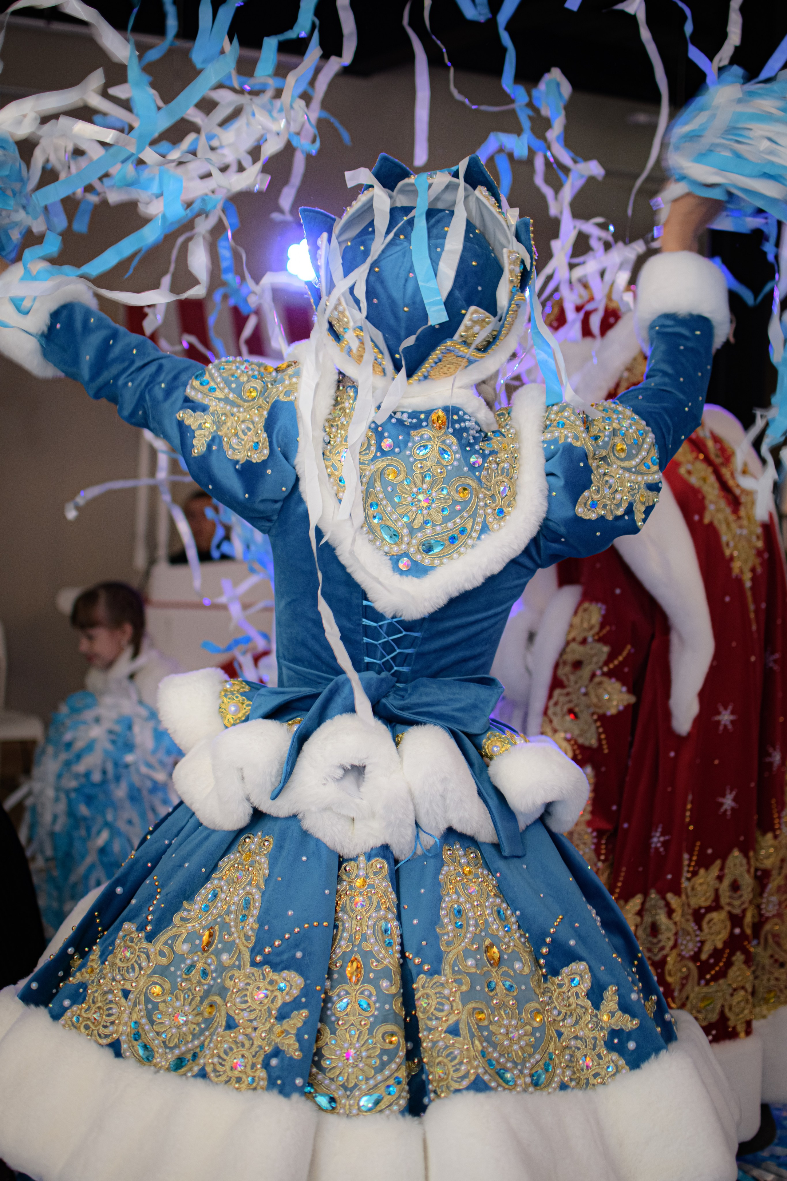 HAPPY NEW YEAR. Photokarish