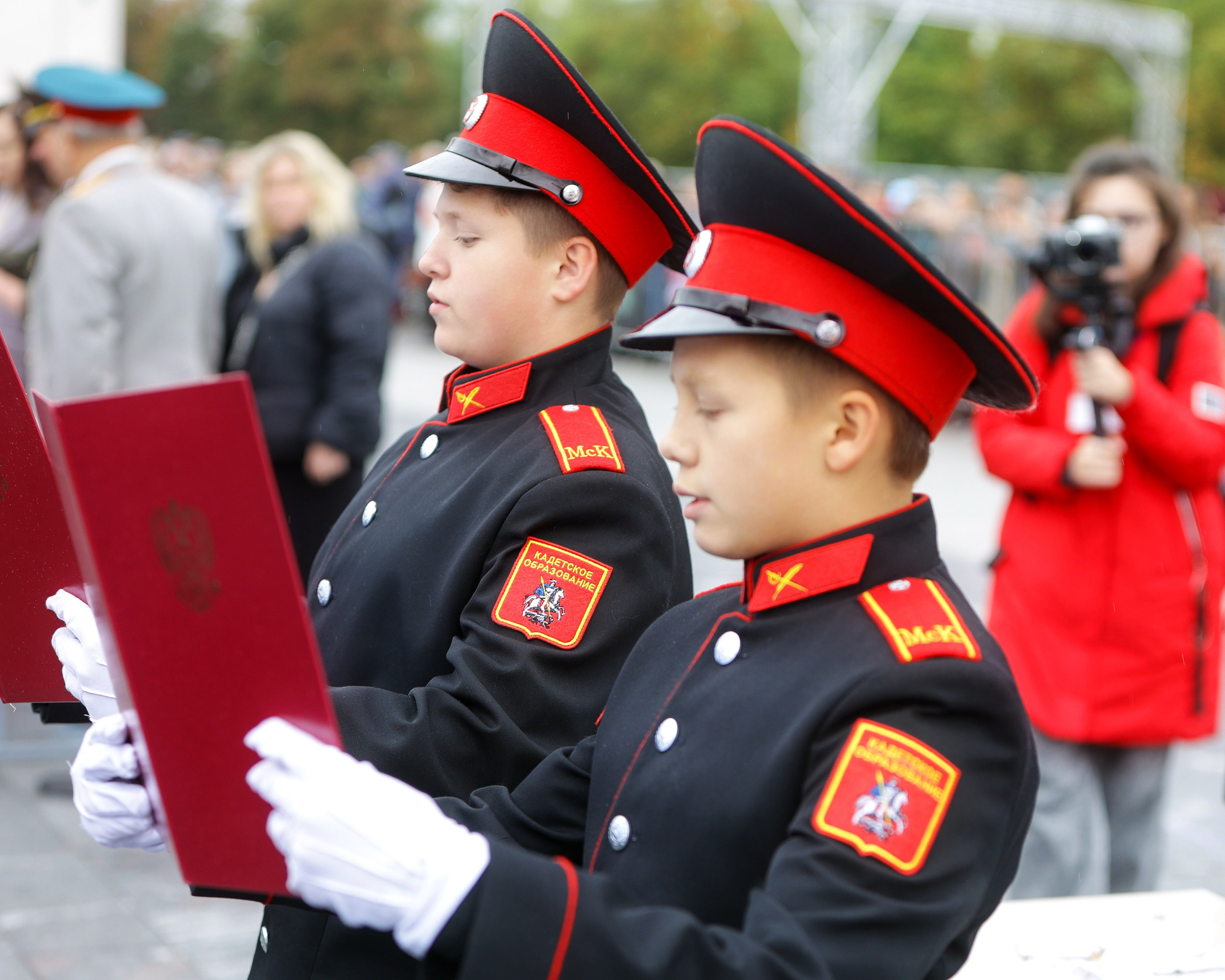 Посвящению в кадеты в Первом Московском кадетском корпусе, Дипломатической кадетской школы. Выпускные альбомы и школьный фотограф в Подольске, Троицке, Щербинке, Москве и Московской области