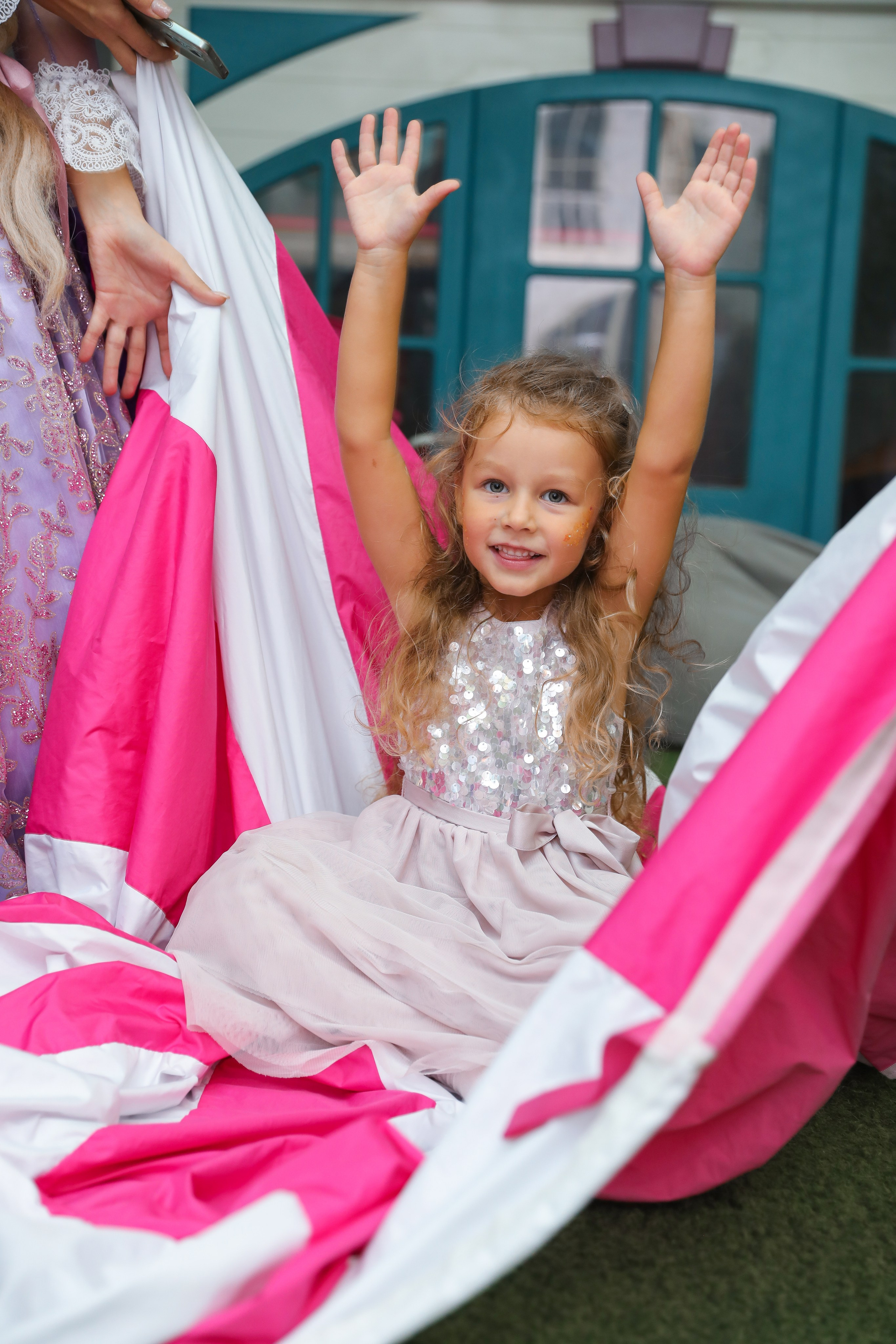 ДЕТСКИЕ МЕРОПРИЯТИЯ. Photographer Viktoriya Markushina «My world throug»