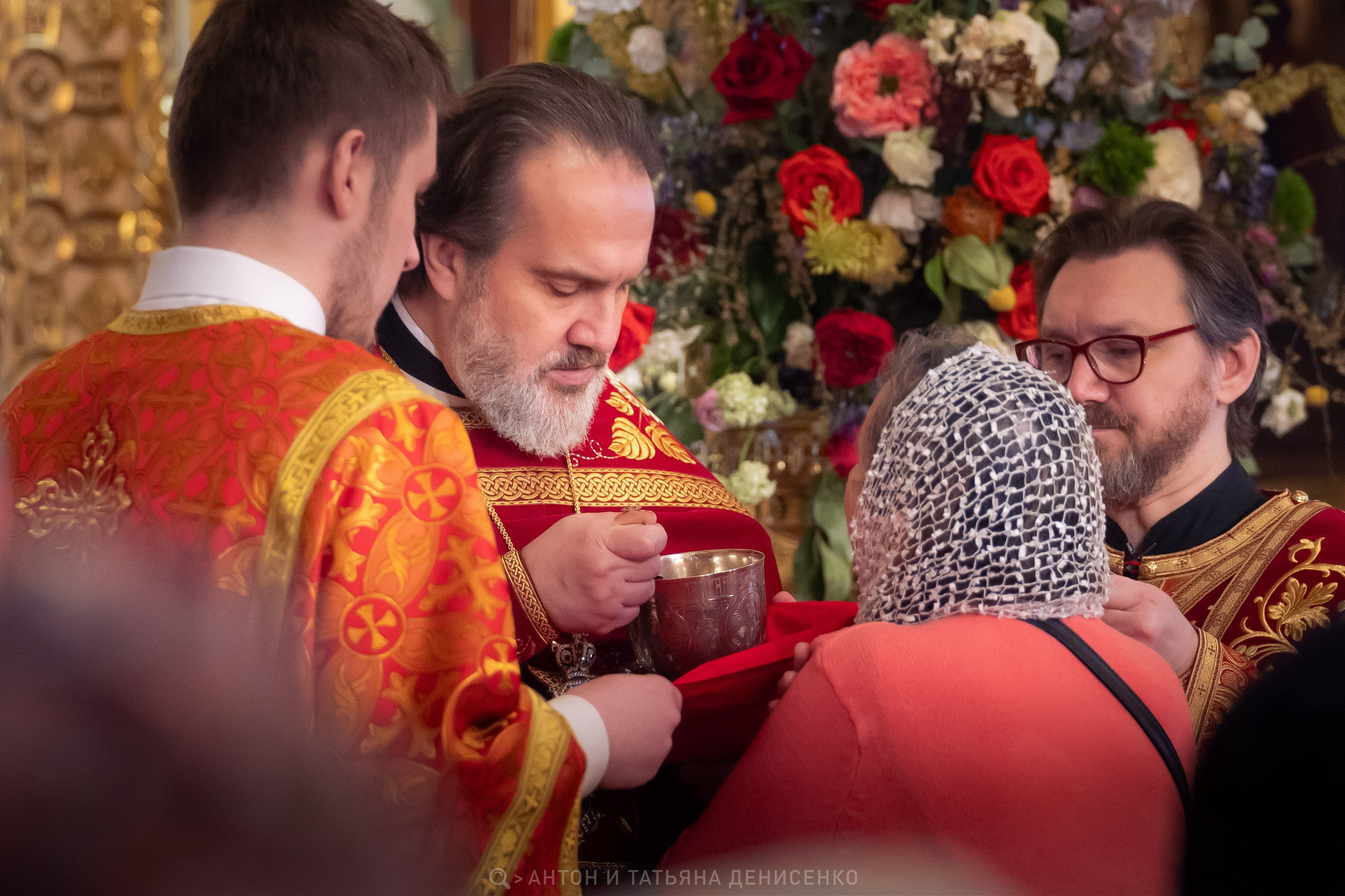 Храм Преображения Господня в Богородском. Антипасха. Антон и Татьяна Денисенко — В храме