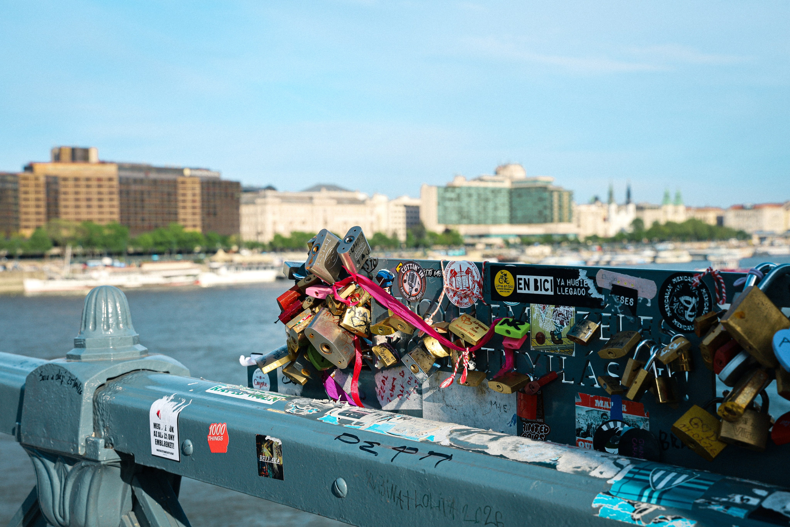 Street style photosession in Saint Petersburg city. Photographer in Saint Petersburg| Portrait & Couple Photoshoot