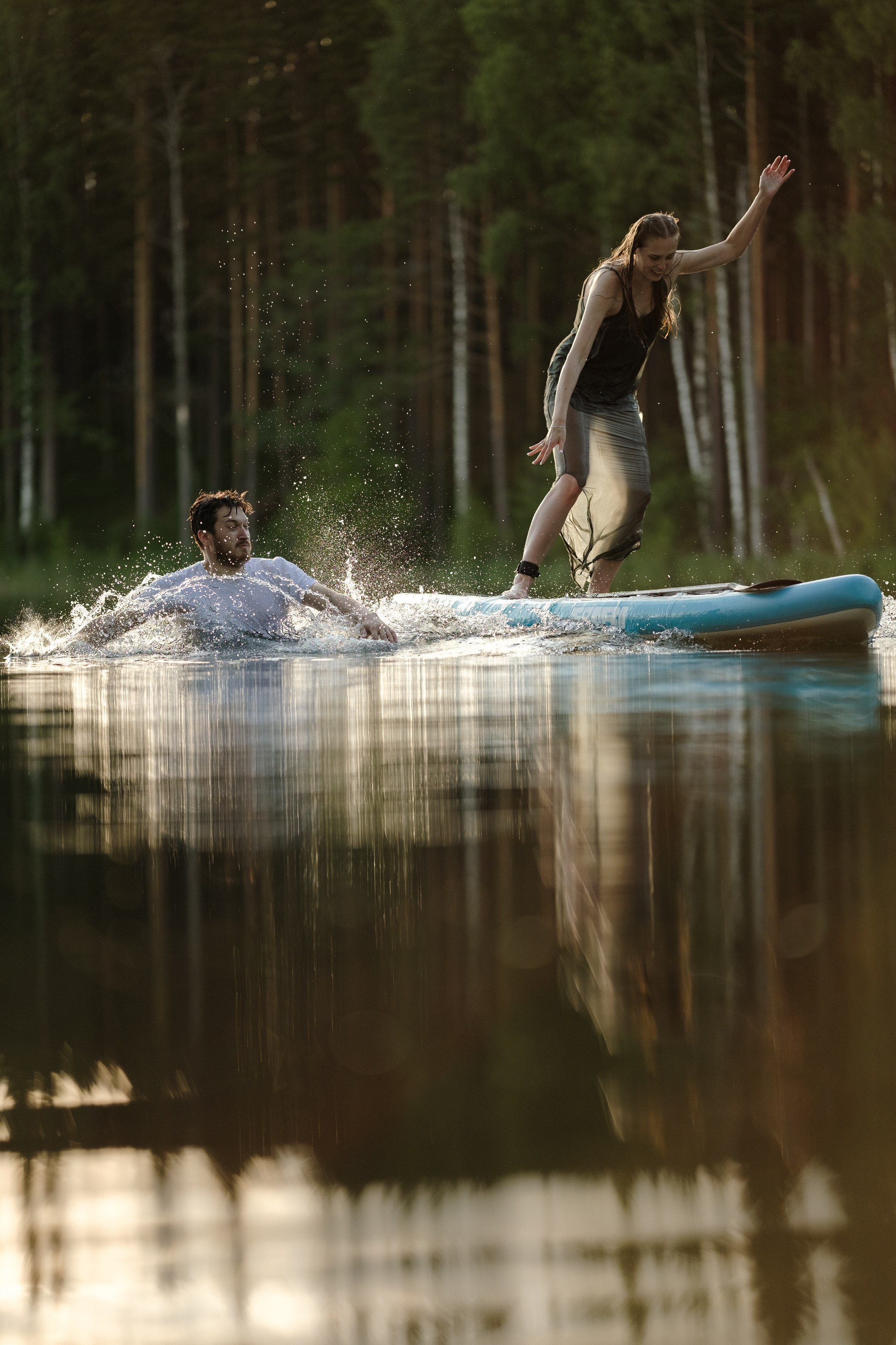 Петя и Лина, на сапах. Интерьерный фотограф и видеограф в Санкт-Петербурге Вадим Балбашевский