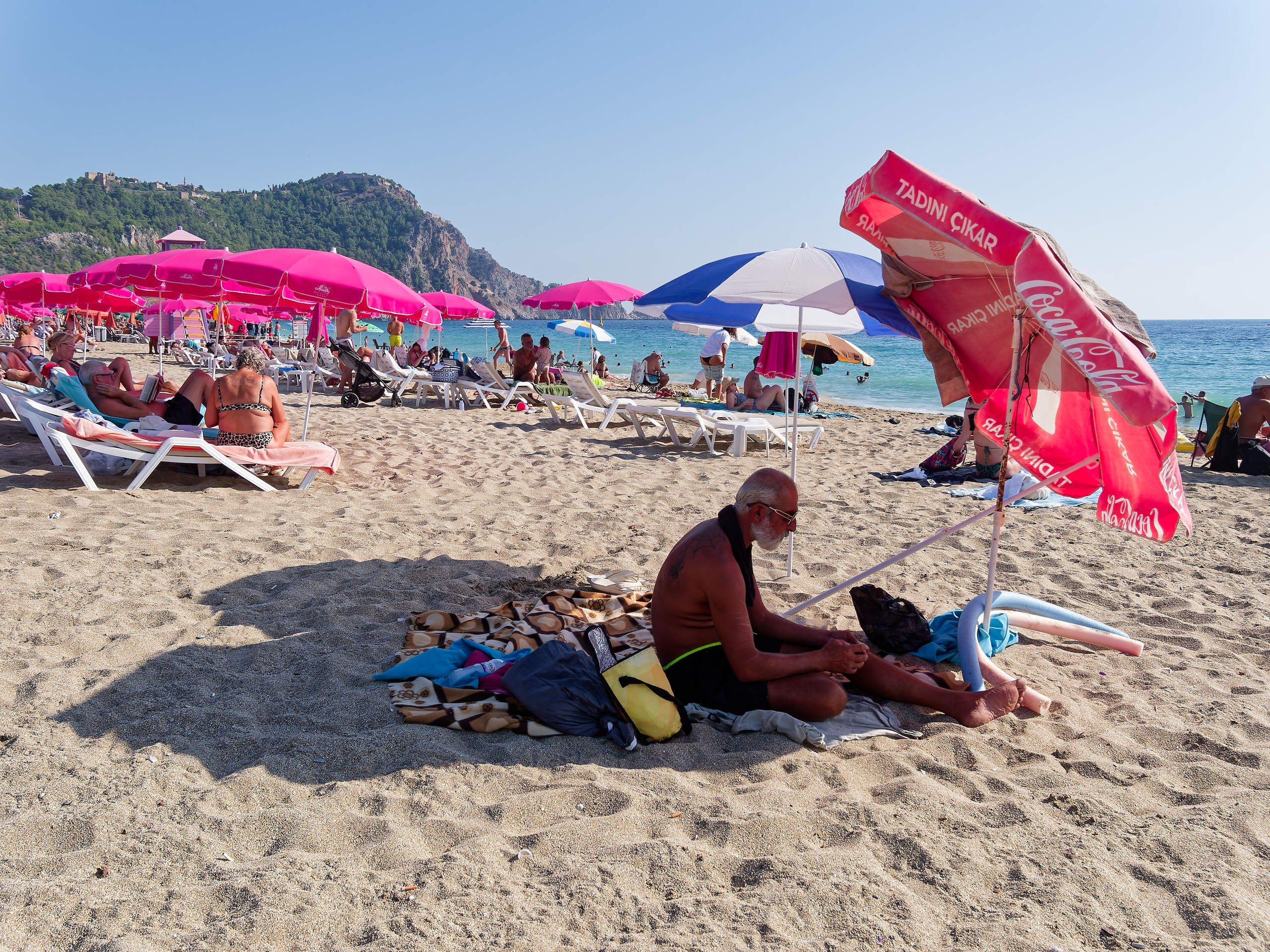 Алания 2025, город, стрит-фото. Избранные фотографии