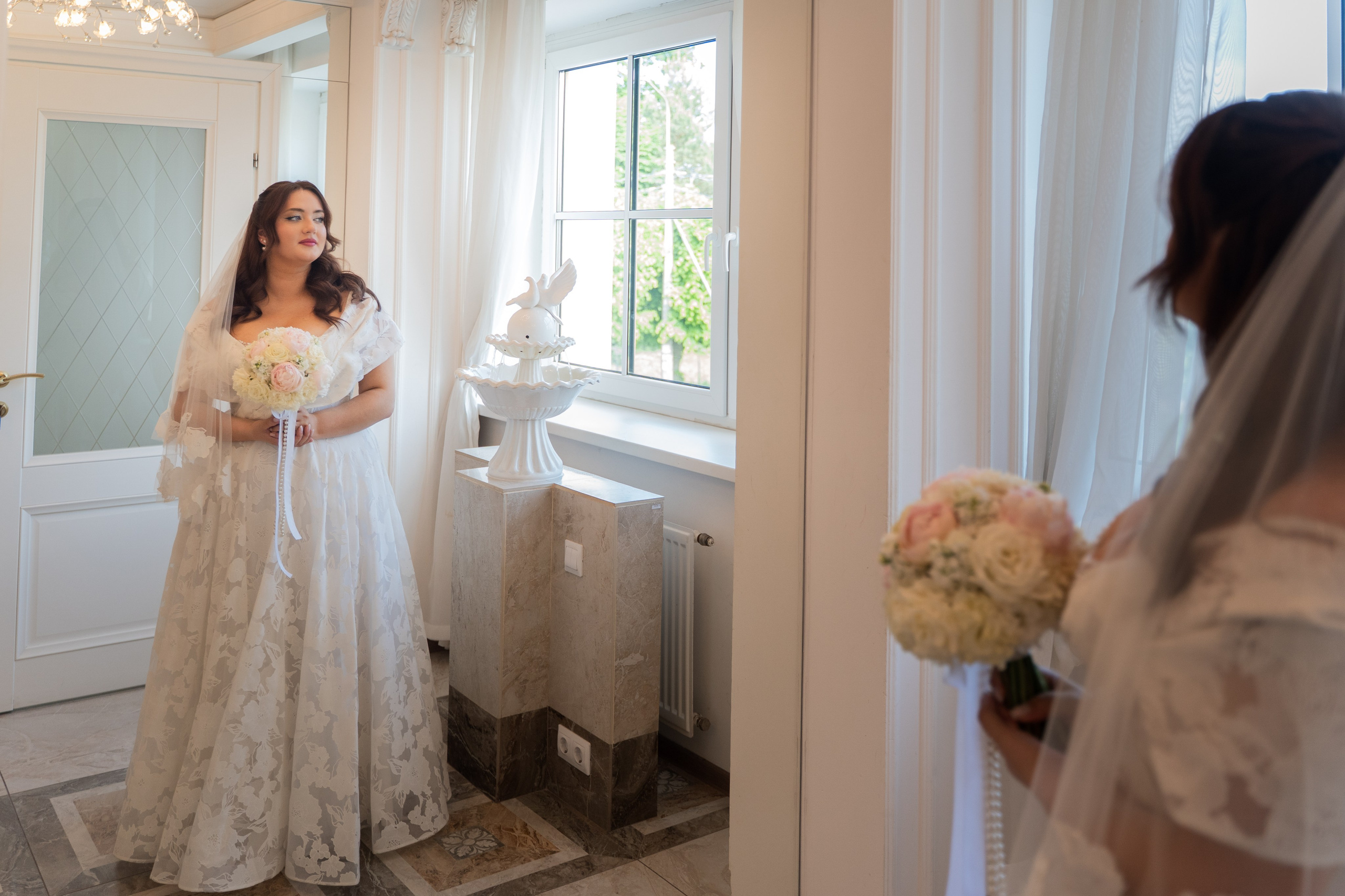 История в ЗАГСе Петергофа. Professional photoartist in St. Petersburg (wedding, reportage, portrait, model book, love story) Alexander Shvedov