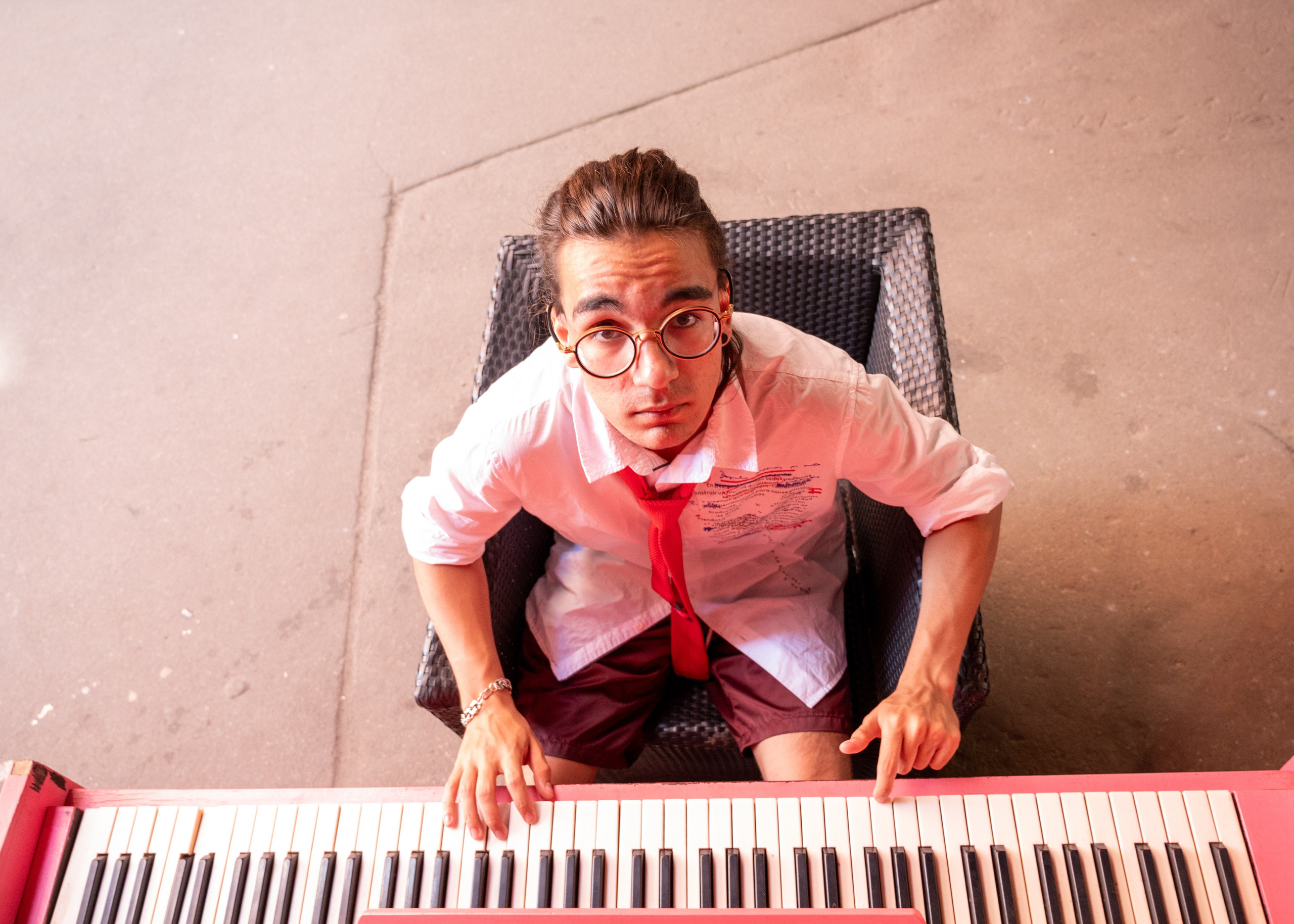 Мужская фотосессия. П&П — Полезное с Приятным. Фотоэкскурсии — Москва на память. Экскурсовод и фотограф в Москве. Увези столицу в своём альбоме!