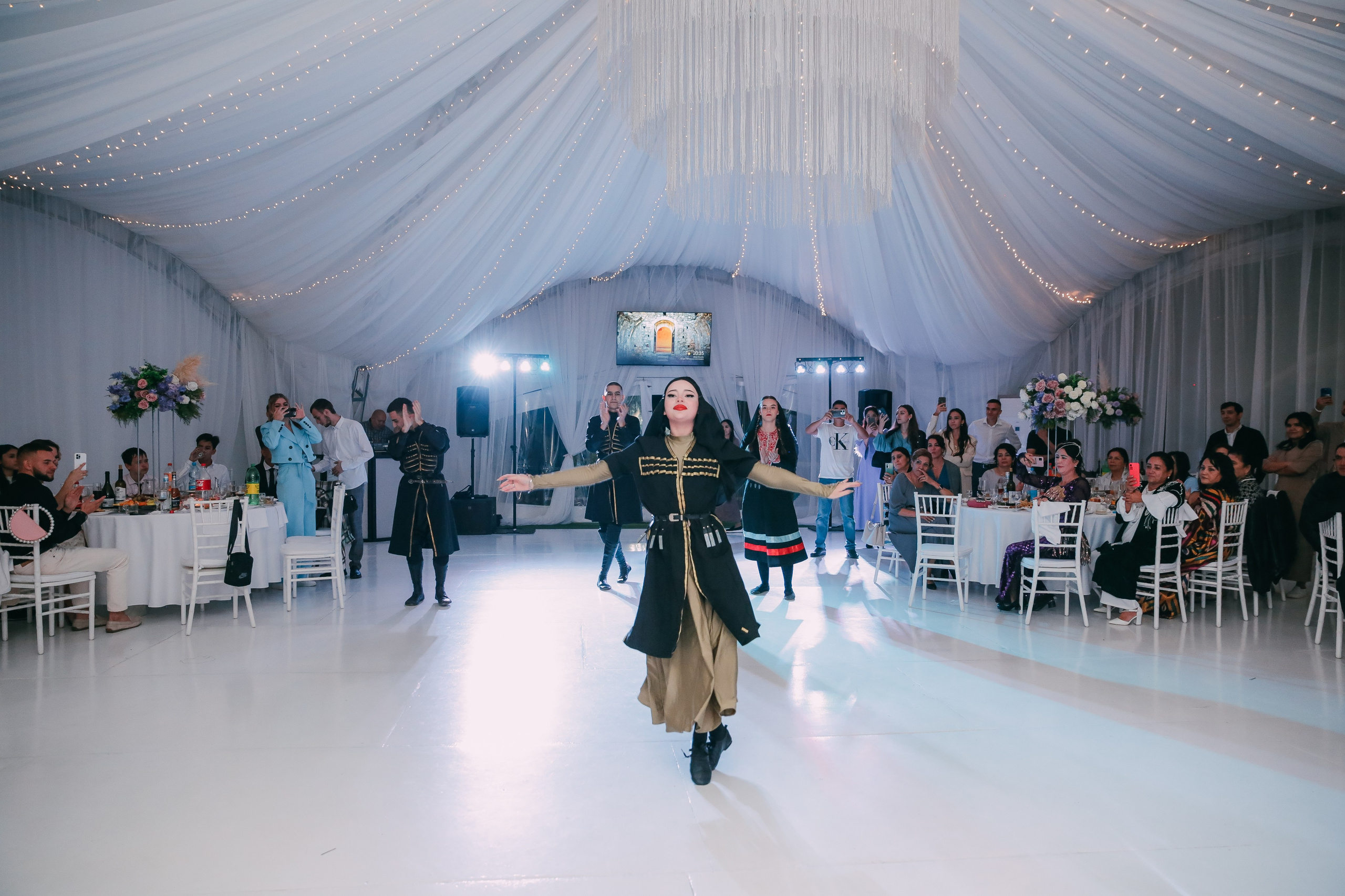 Ангелина и Наби (Организация: Свадебное агентство «Перцы»). Катерина Макиева