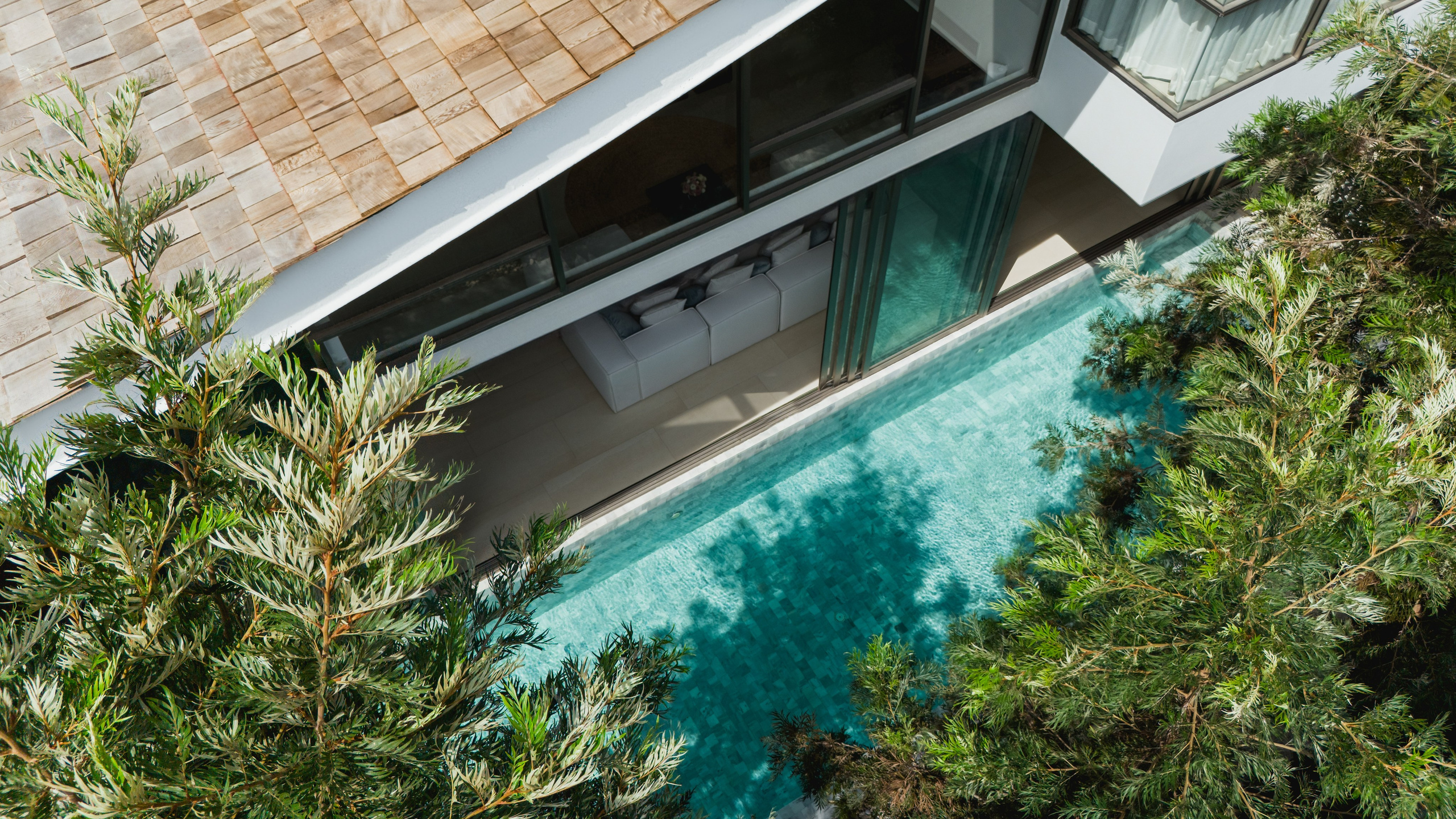 Interior real estate photography in Phuket — professional photos and videos. Yan Dolmatov — Photographer, Videographer, and Producer in Phuket