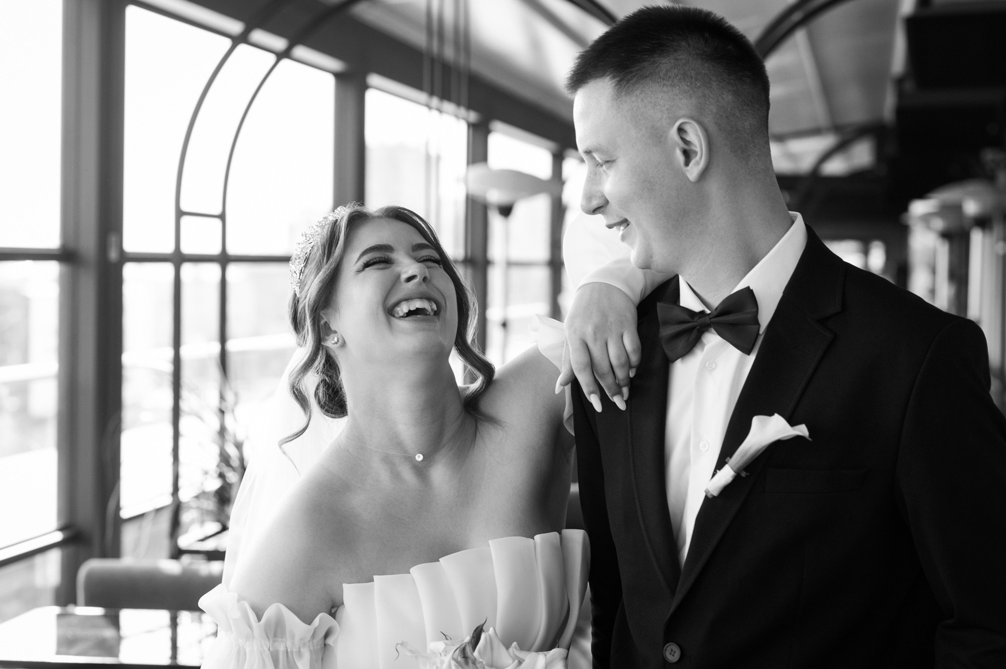 Саша и Оля. Свадебный и портретный фотограф в Омске Матвей Краузе