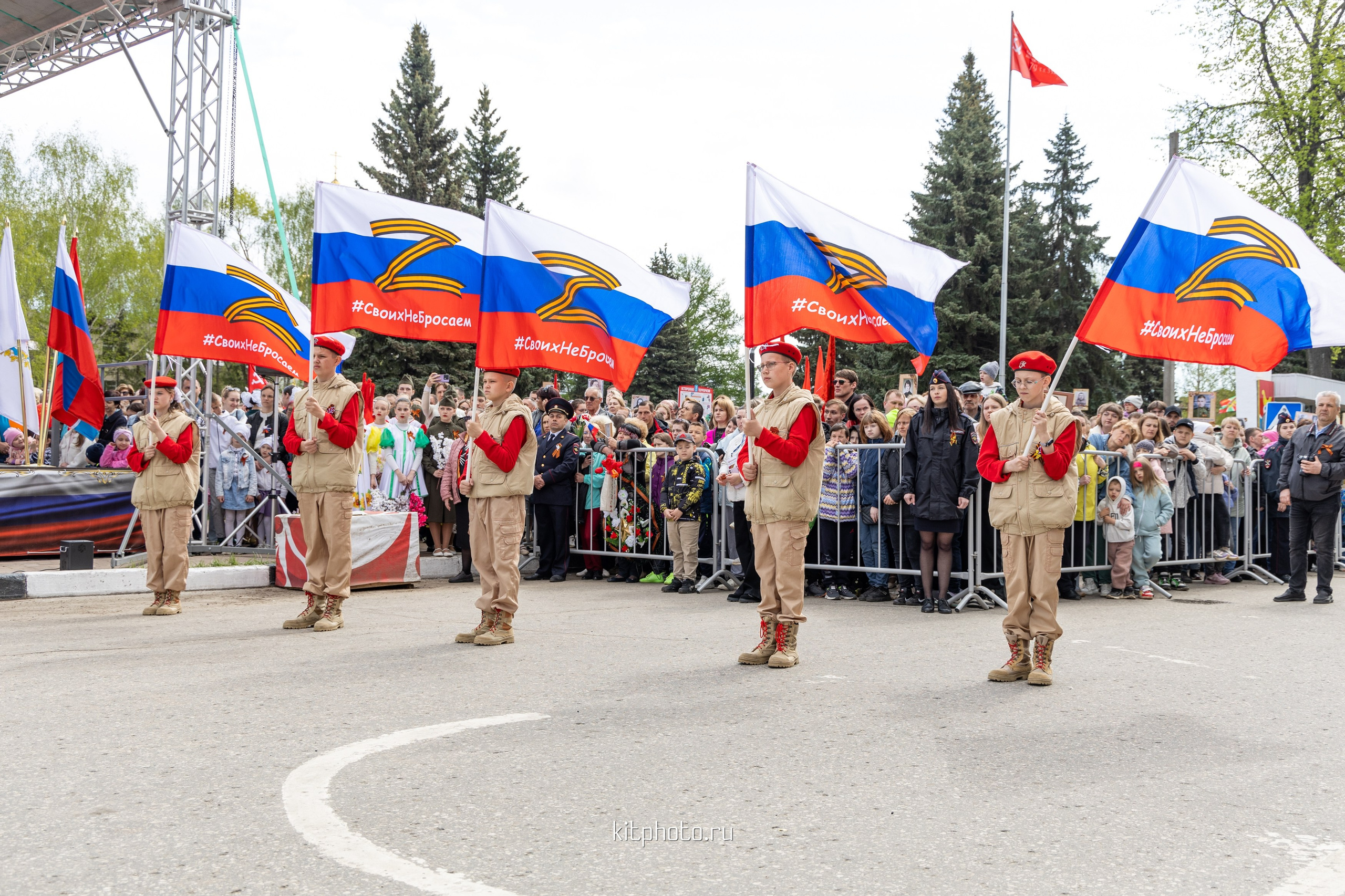 Фотосъёмка Дня Победы 2025 в Городце | Репортаж от KitPhoto. Фотограф Нижний Новгород Мария Китаева