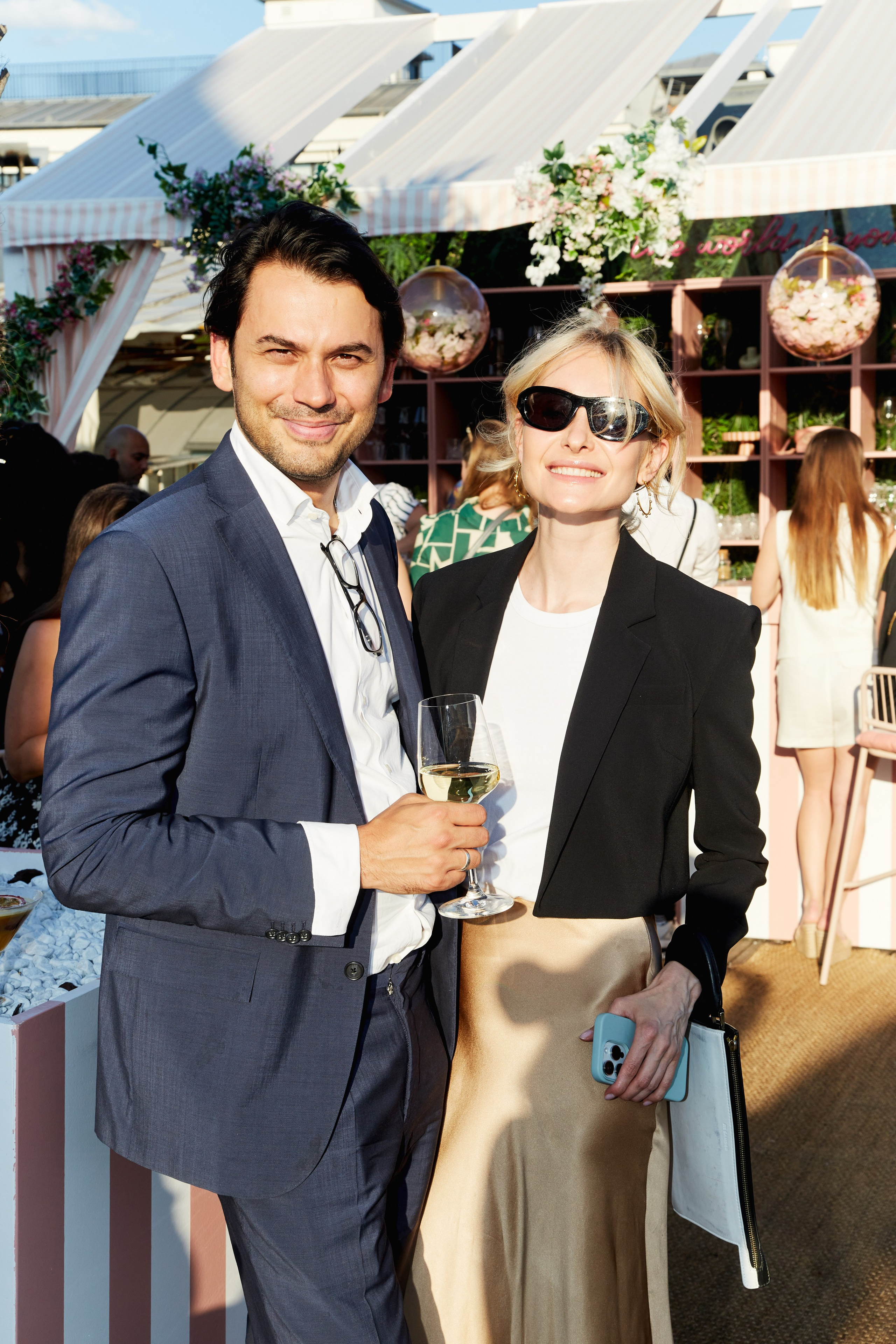 FEVER FRIENDS PARIS PARTY. Photographer Daria Ilkevich