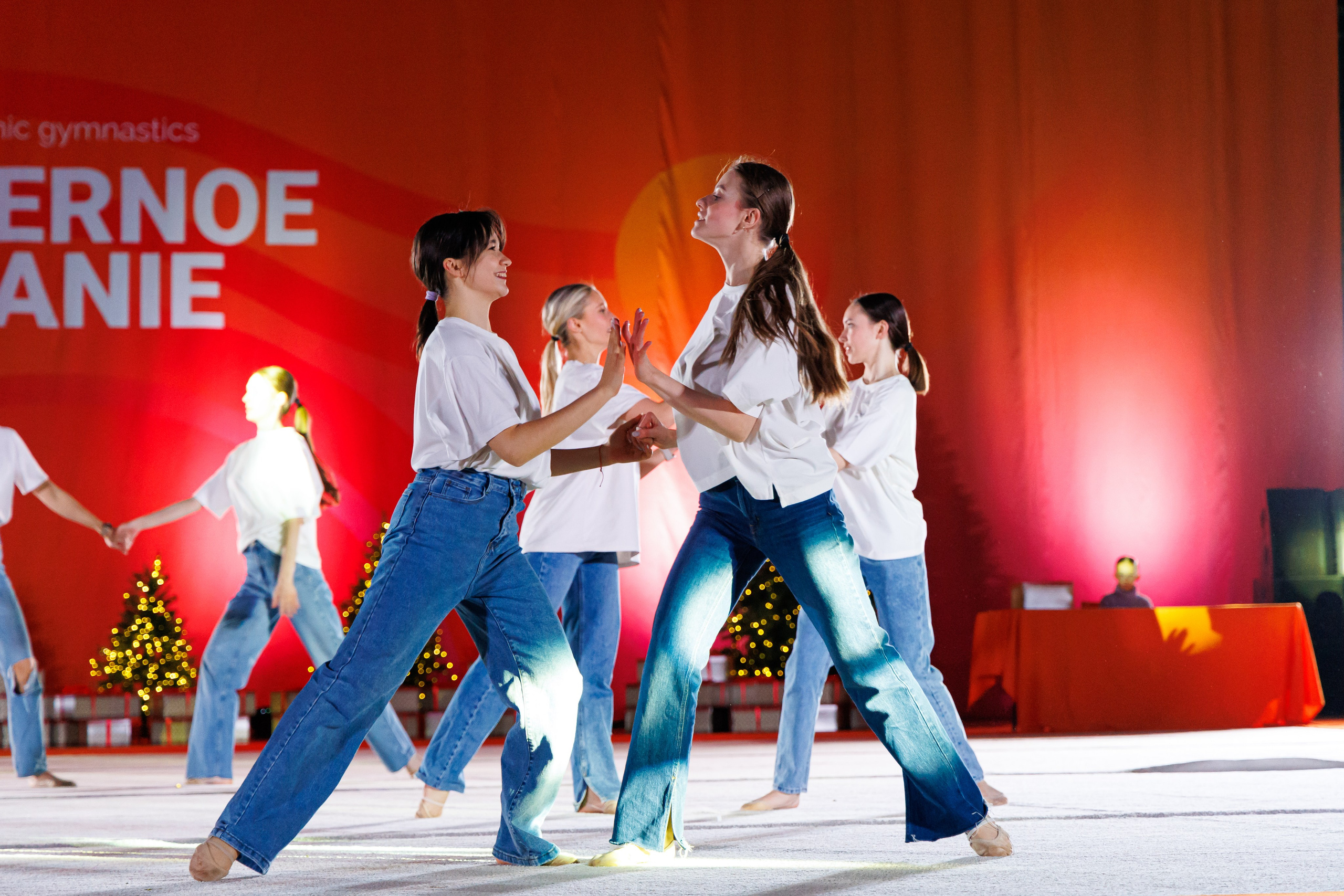 Северное Сияние отчётный концерт 2023. Репортажный, Event фотограф в Санкт-Петербурге и ЛО Морозов Дмитрий