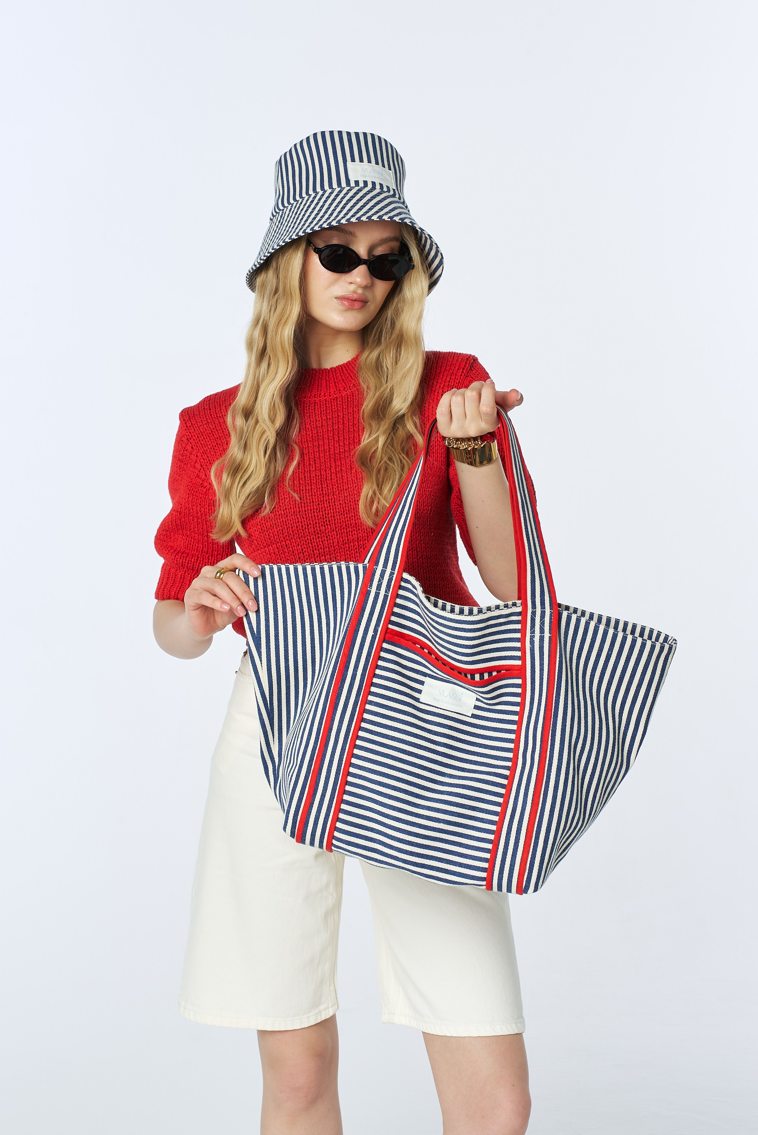 Каталог сумки. Фото и видео для брендов и бизнеса