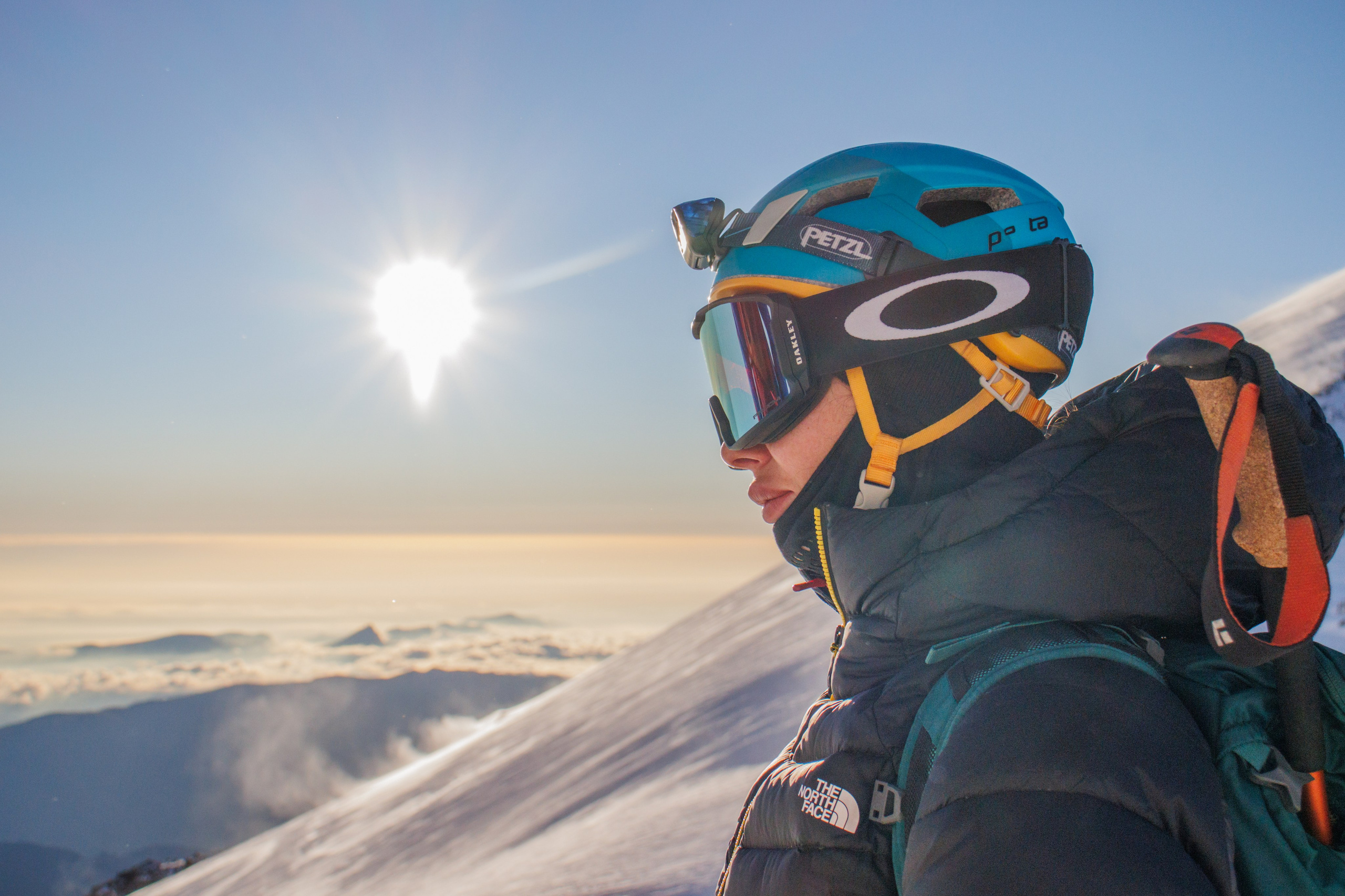 Эльбрус / восхождение. Фотограф на трекинг и восхождение Эльбрус, Приэльбрусье. Елизавета Бобок