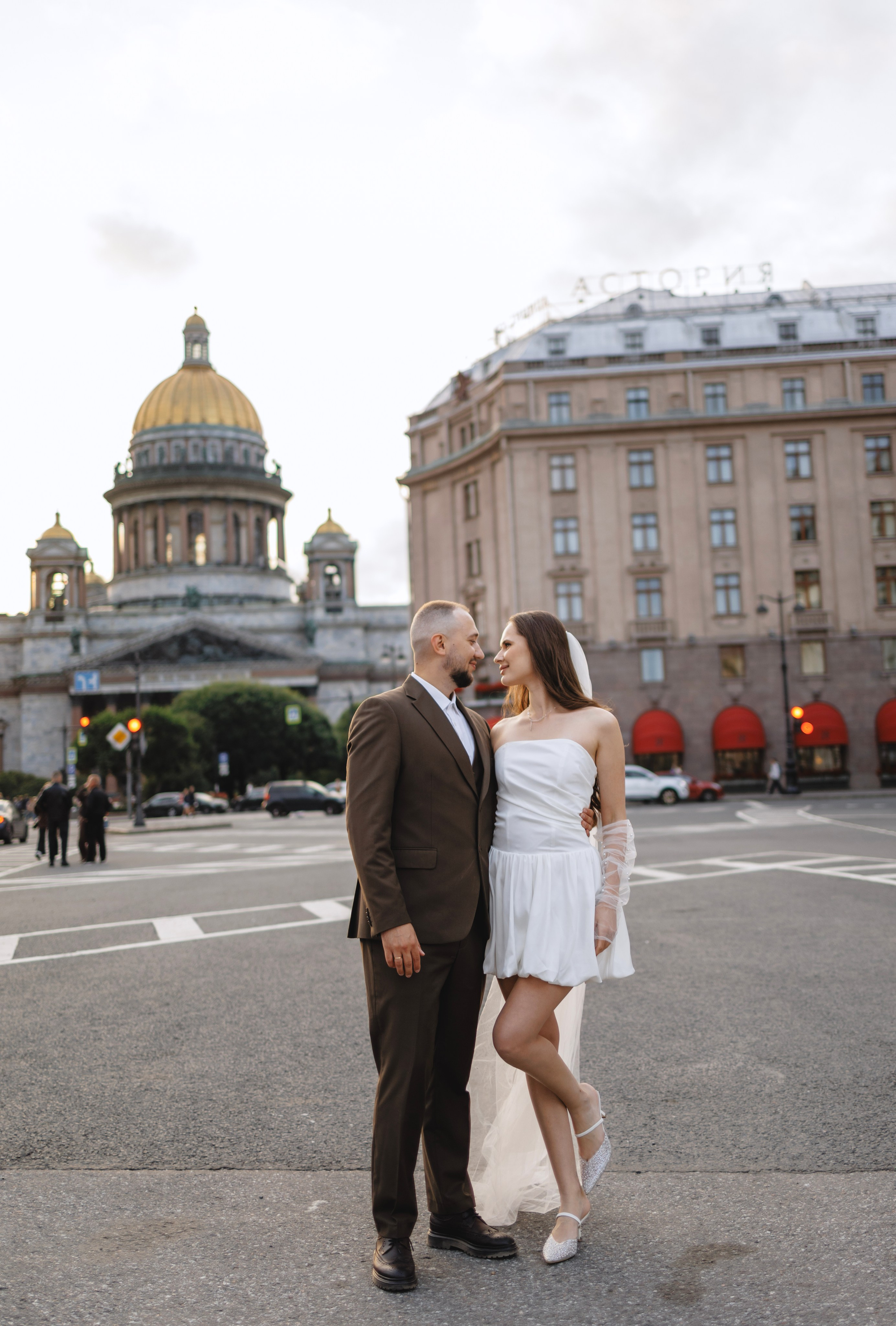 Руслан и Виолетта — Исаакий, Зимняя канавка. Боженова Елена фотограф Санкт-Петербург