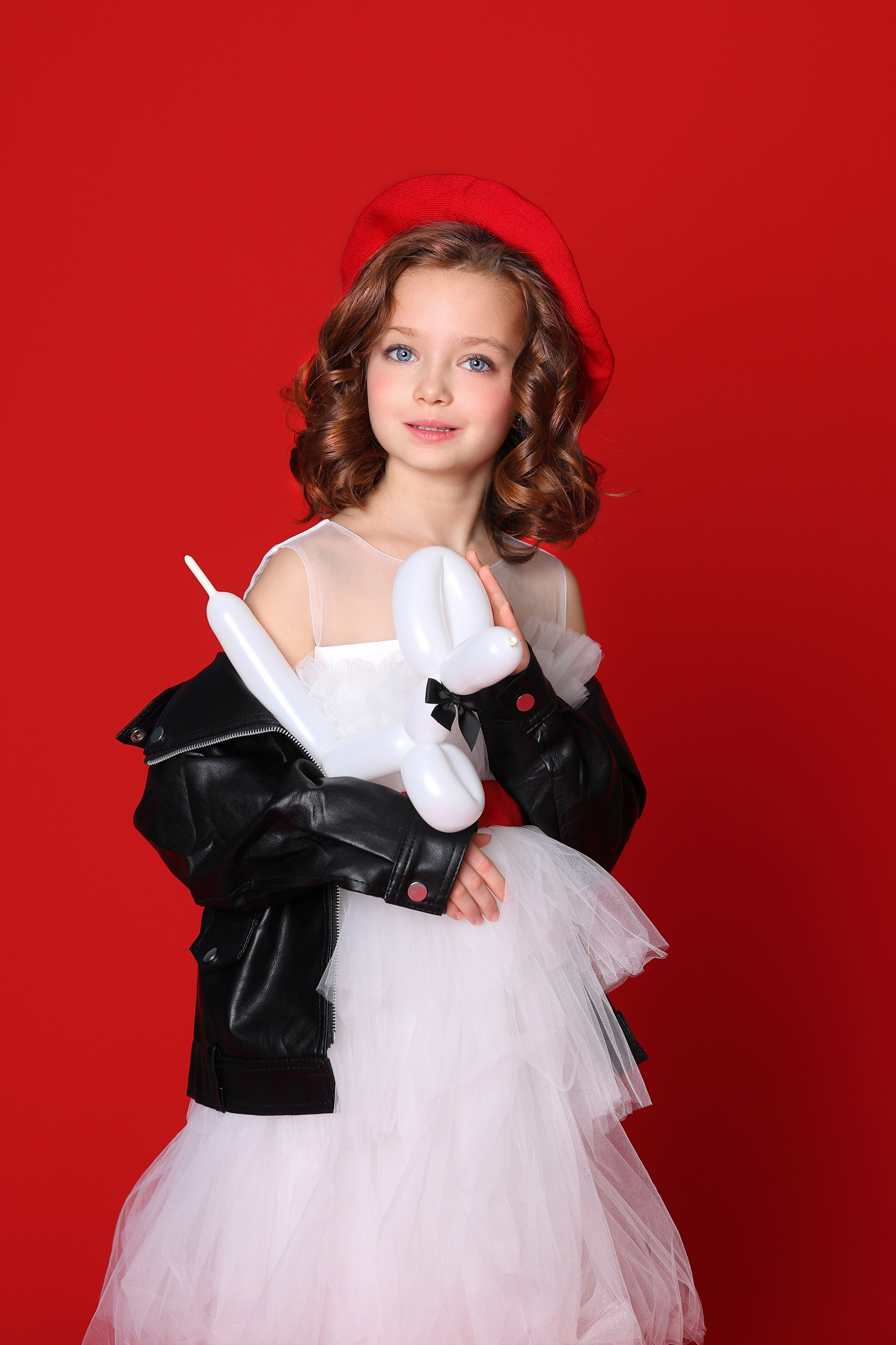 Фотосессии ко дню рождения. Интерьерная фотостудия Toffee Studio