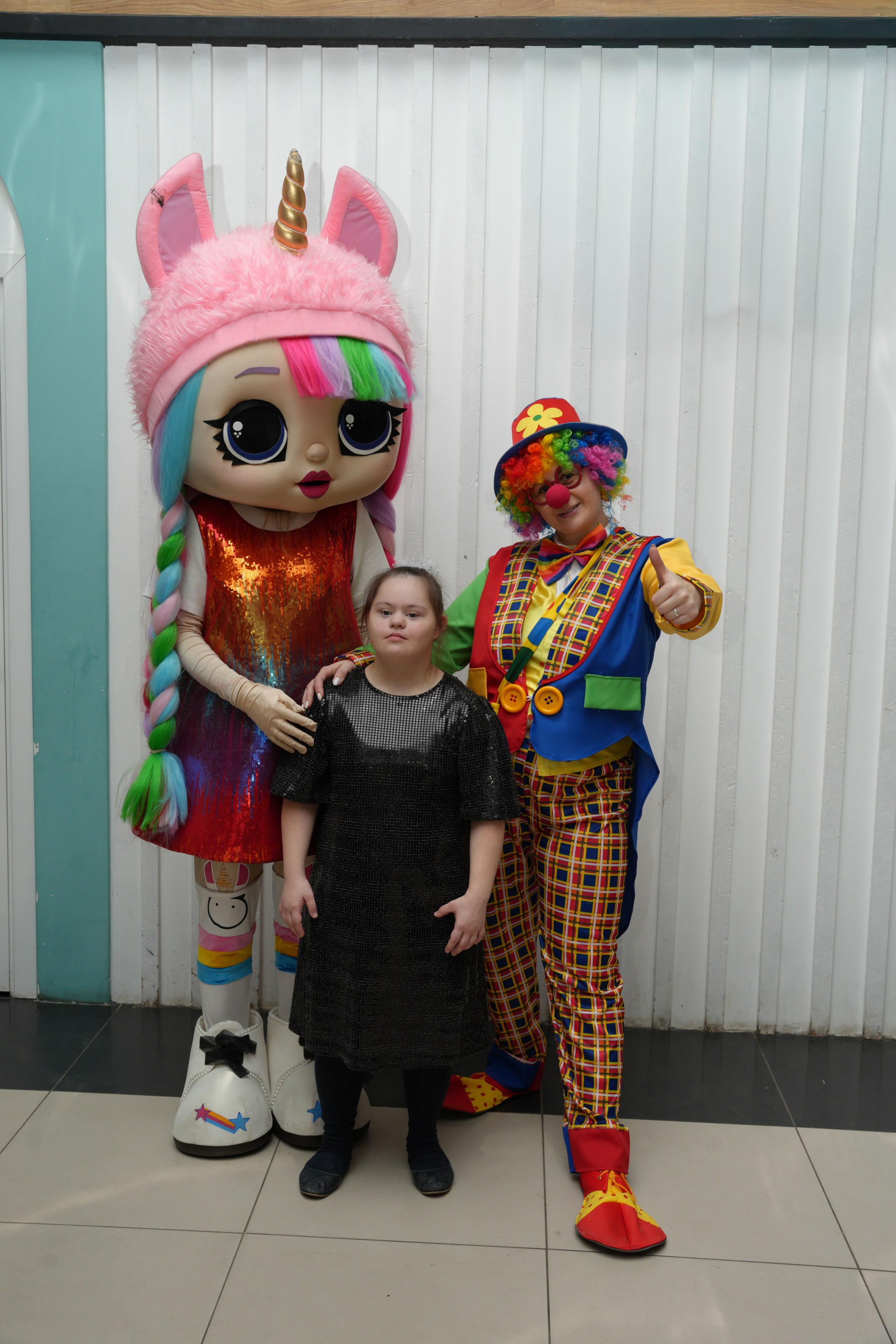 Социально —благотворительная акция «Ты в этом мире не один», посвященная Международному дню инвалидов. ВЫПУСКНЫЕ АЛЬБОМЫ, Школьный фотограф, семейный и свадебный в Саратове и области Ольга Плаксина