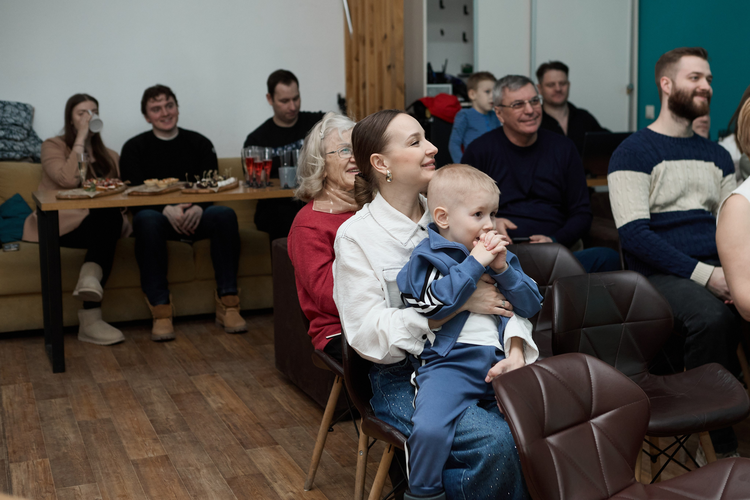 Квартирник. Фотограф Екатеринбург Яна Язовская