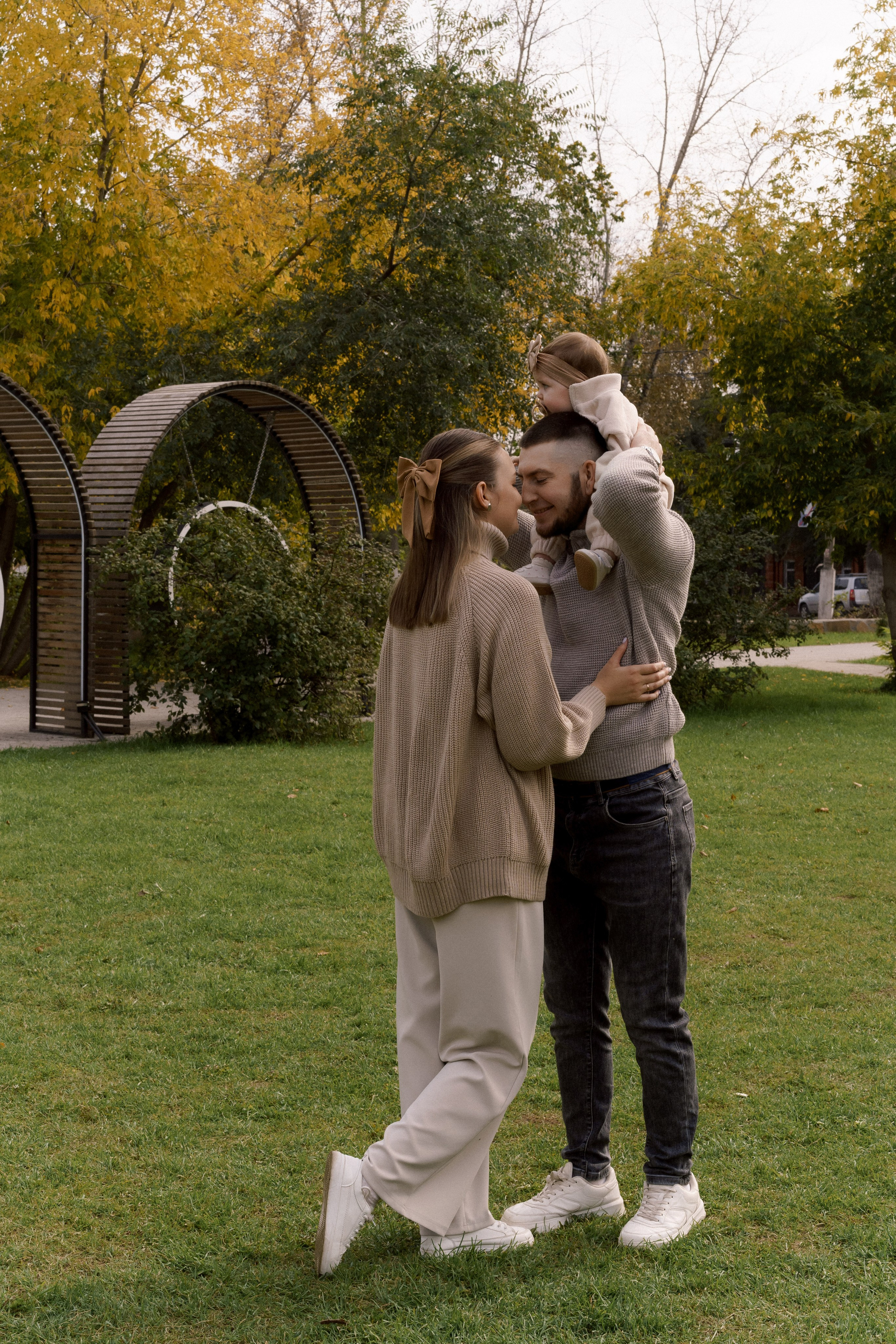 Твоя первая осень. Моменты и истории о вас настоящих