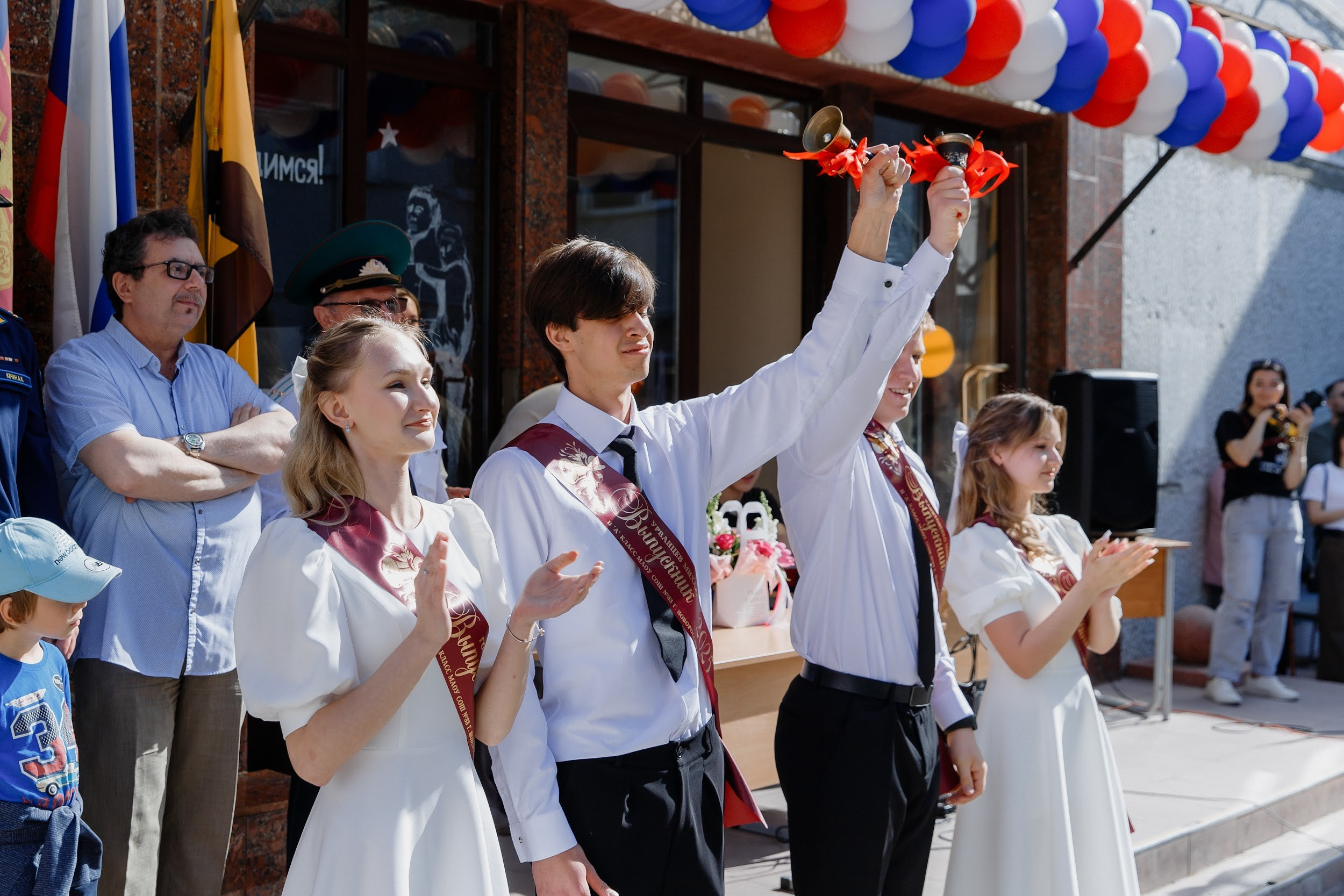 9 класс 33 школа. Выпускные альбомы Натальи Бутко: Новороссийск, Анапа, Геленджик