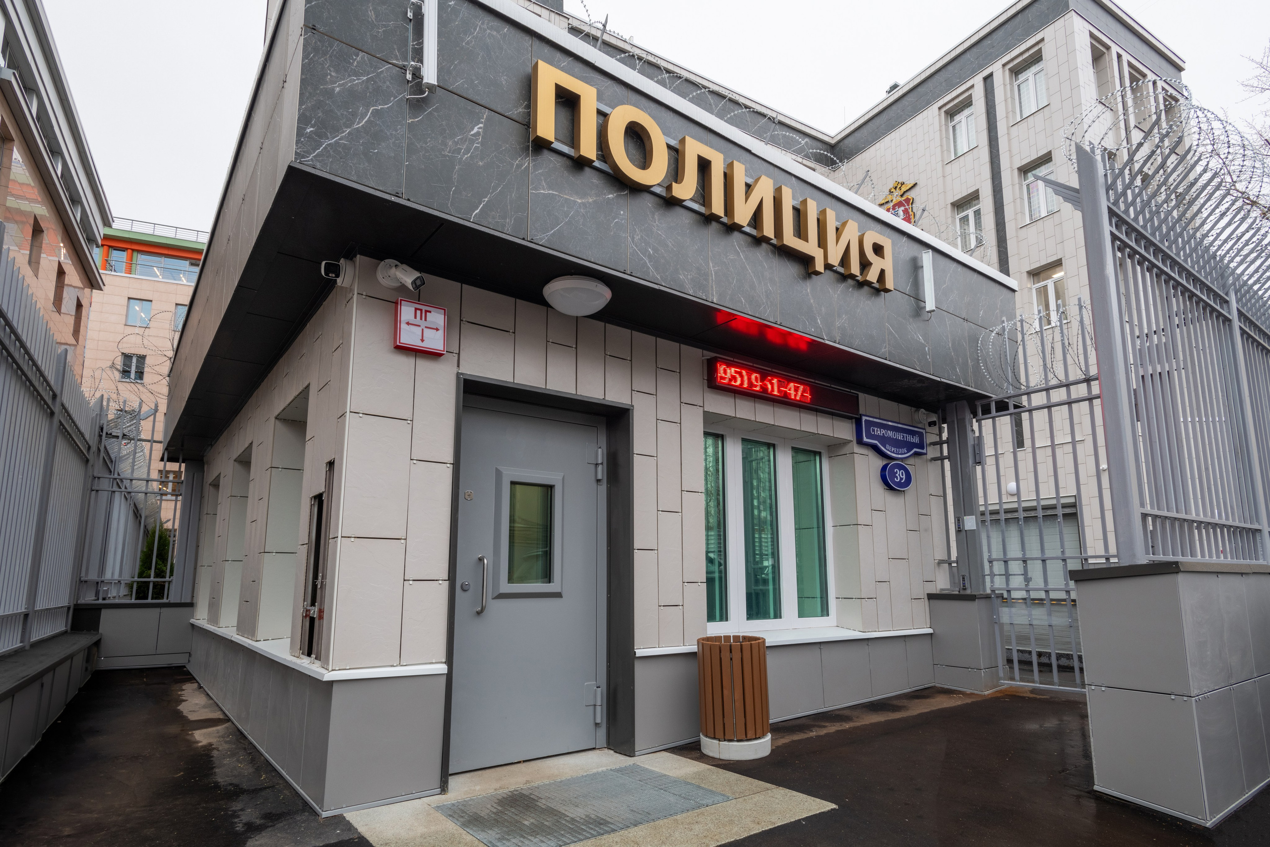 Фотосъёмка сети магазинов дверей — кейс | Роман Свободный. Роман Свободный — интерьерная и архитектурная съёмка, Москва и МО